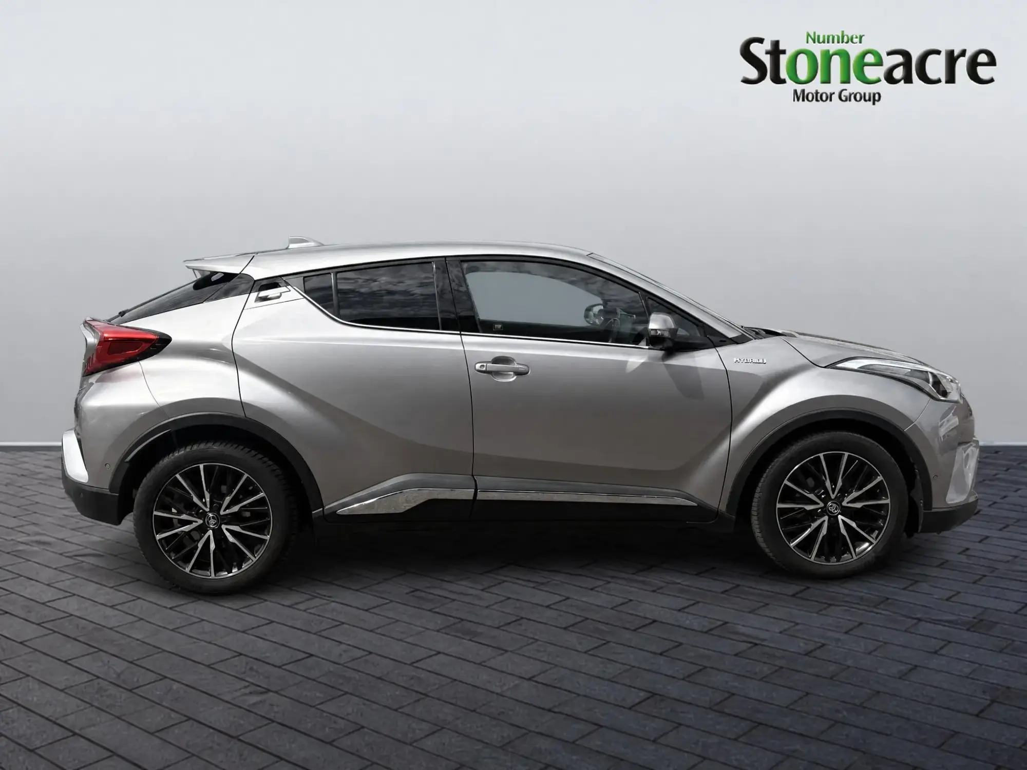 Toyota C-HR Self-Charging Hybrid 1.8 VVT-h Excel CVT Euro 6 (s/s) 5dr EK18ENF Image 2