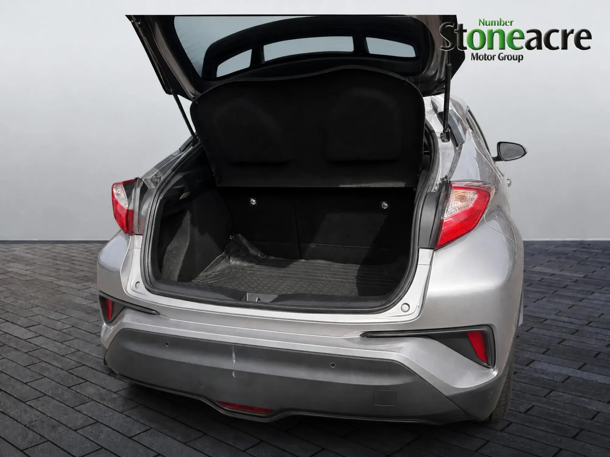 Toyota C-HR Self-Charging Hybrid Image 10 Toyota C-HR Self-Charging Hybrid Image 10