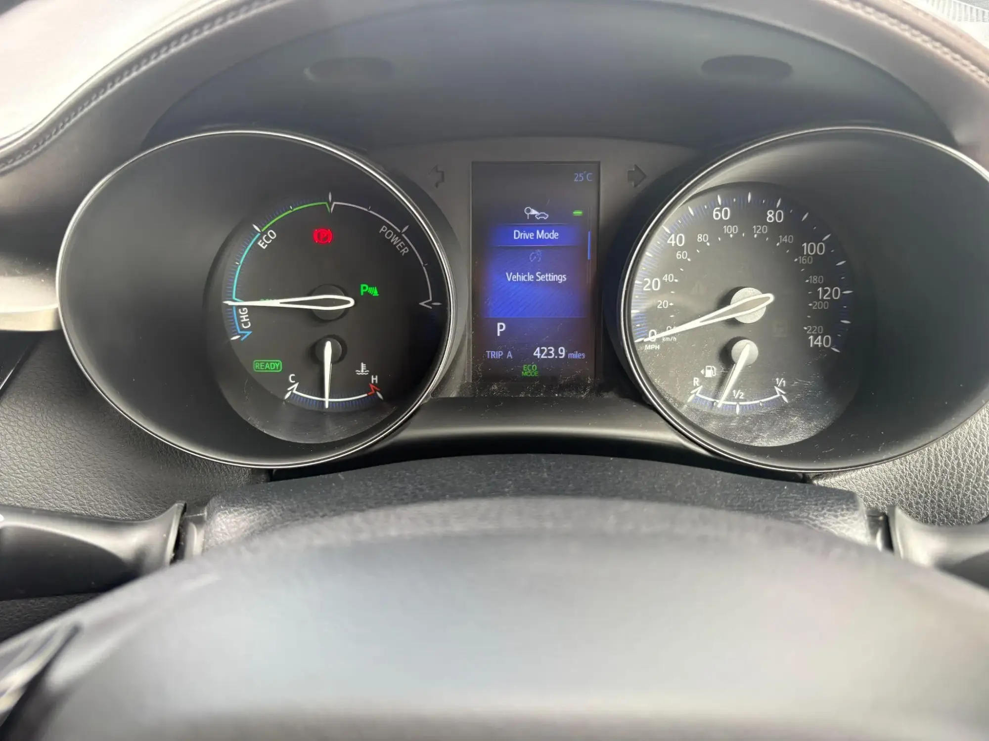 Toyota C-HR Self-Charging Hybrid Image 22 Toyota C-HR Self-Charging Hybrid Image 22