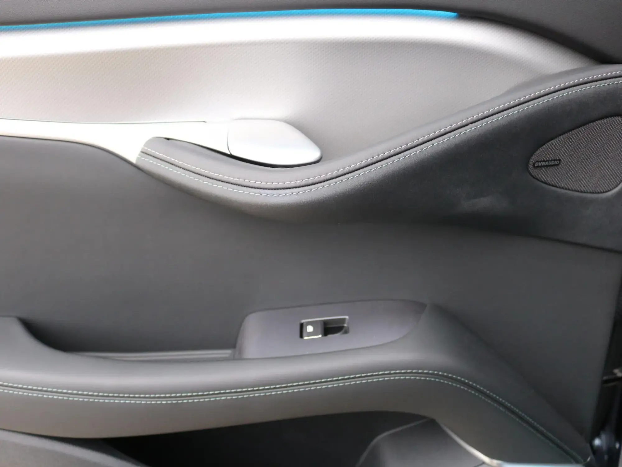 BYD SEALION 7 Image 30