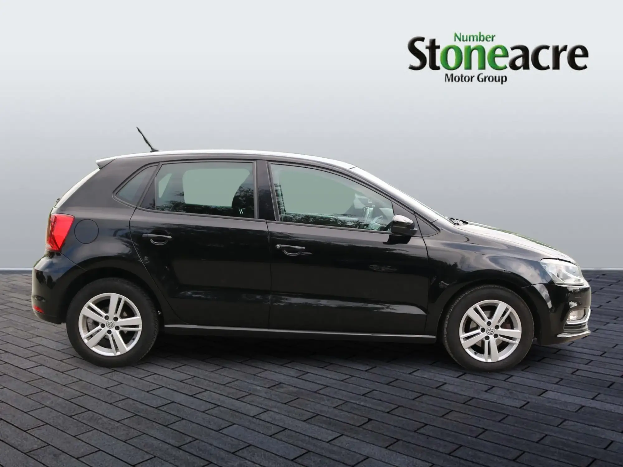 Volkswagen Polo 1.2 TSI BlueMotion Tech Match Edition Euro 6 (s/s) 5dr SW17LOF Image 2