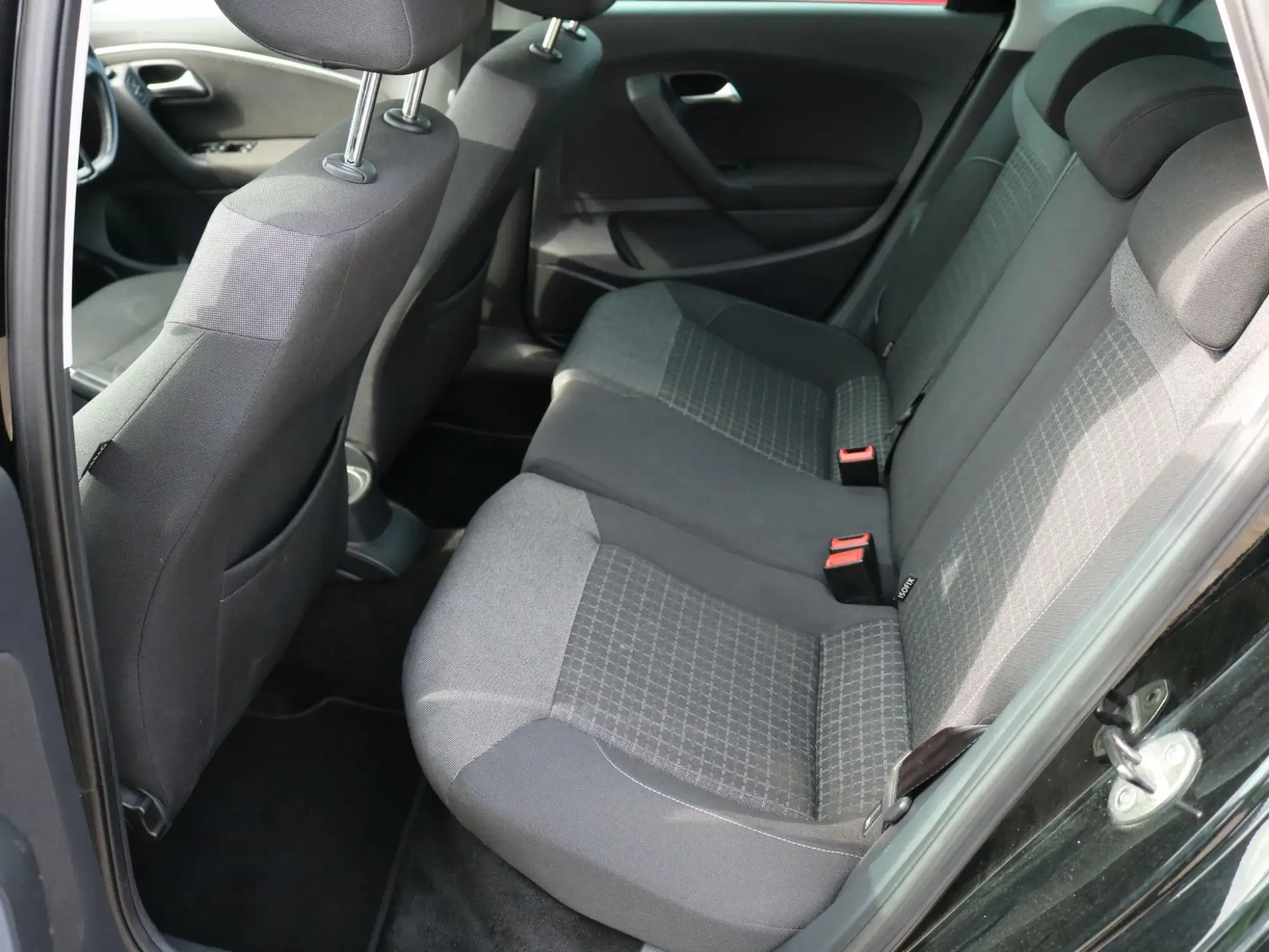 Volkswagen Polo Image 24