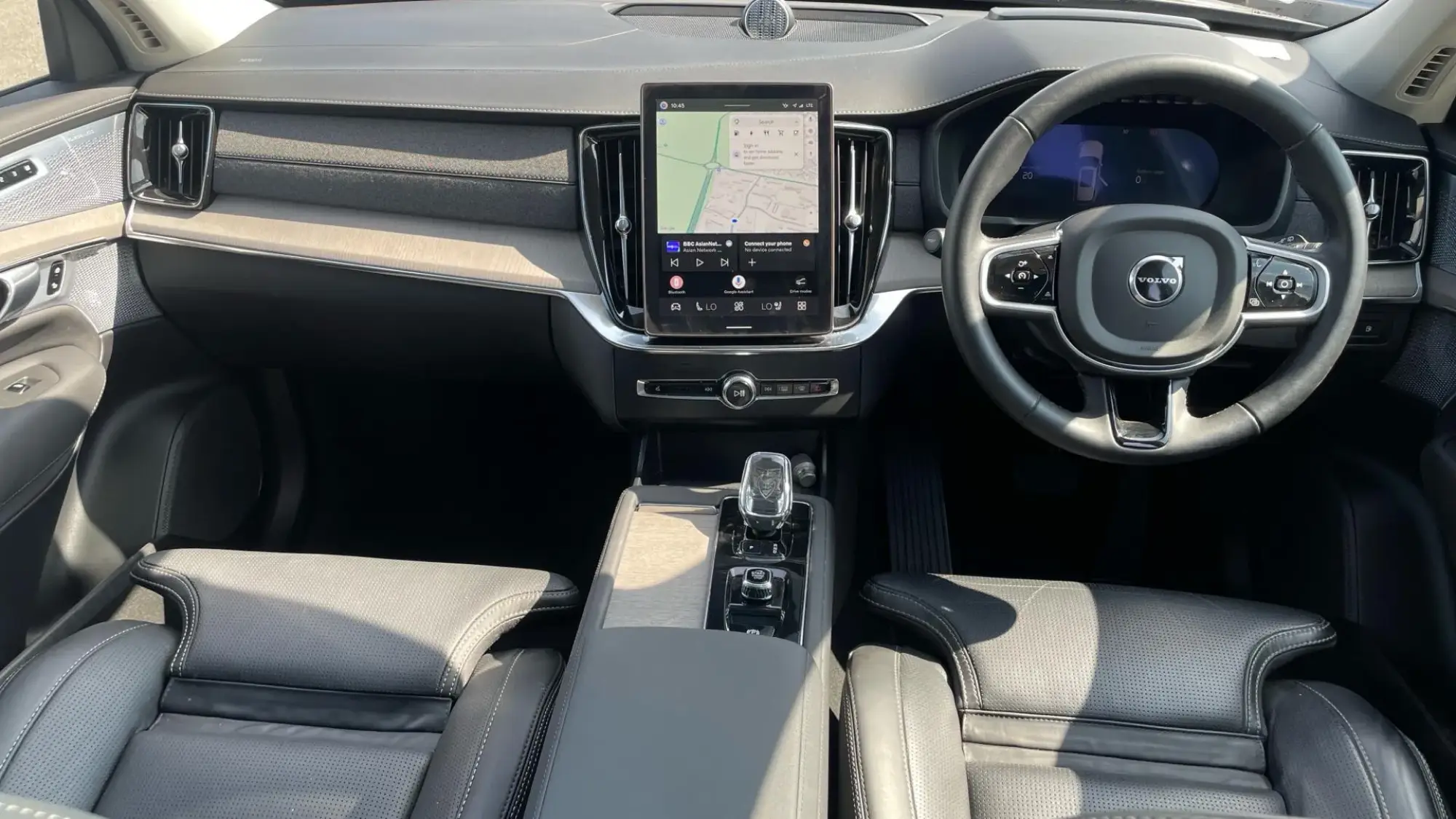 Volvo XC90 Plug-In Hybrid Image 5 Volvo XC90 Plug-In Hybrid Image 5