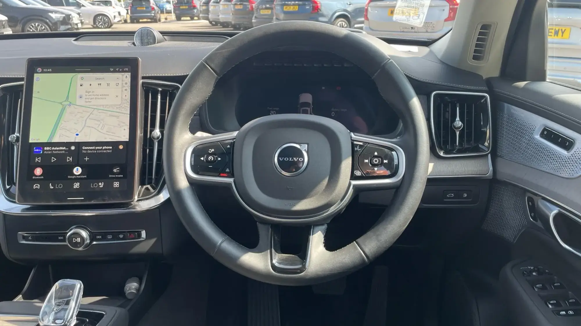 Volvo XC90 Plug-In Hybrid Image 10 Volvo XC90 Plug-In Hybrid Image 10