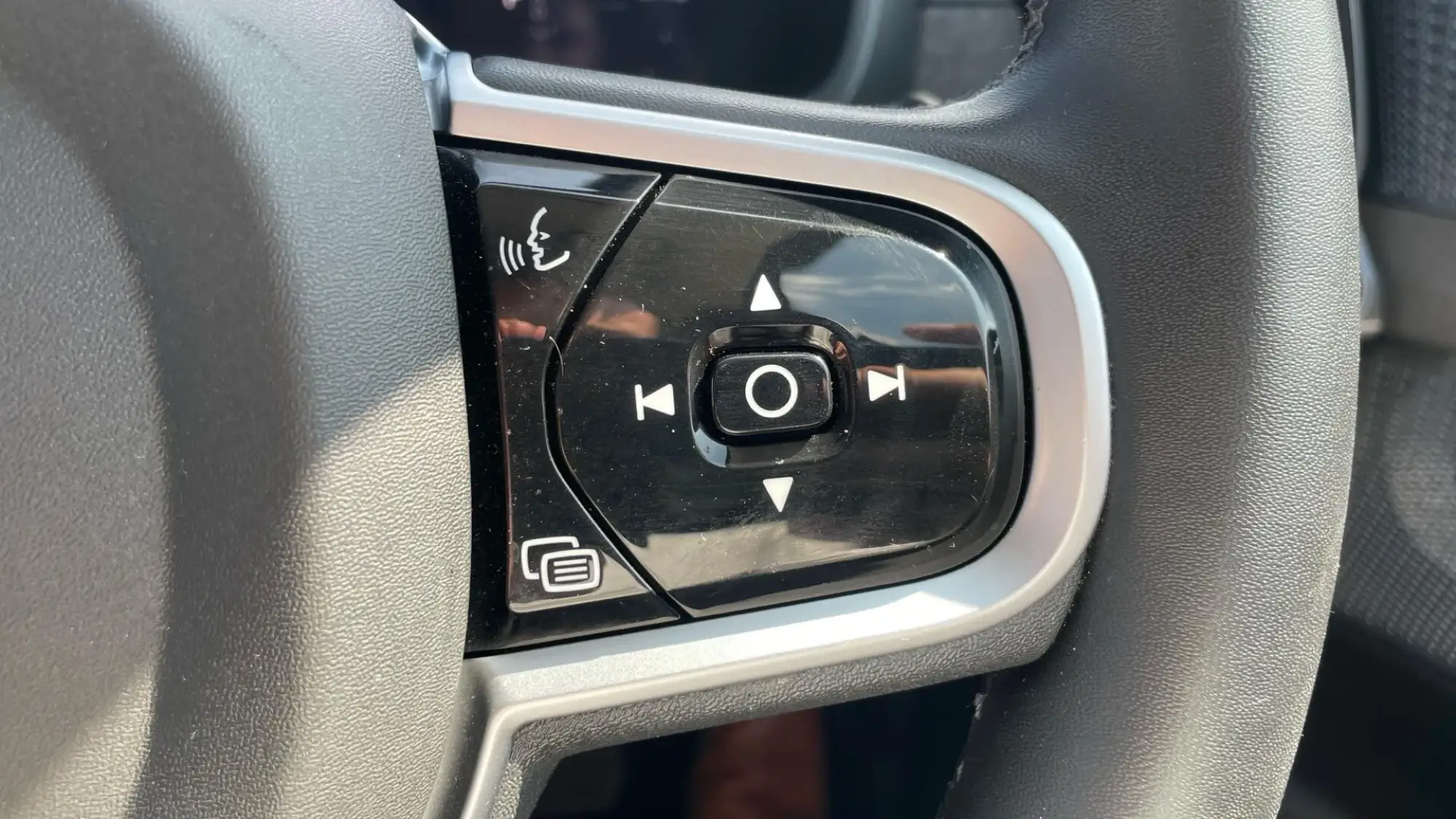 Volvo XC90 Plug-In Hybrid Image 20 Volvo XC90 Plug-In Hybrid Image 20