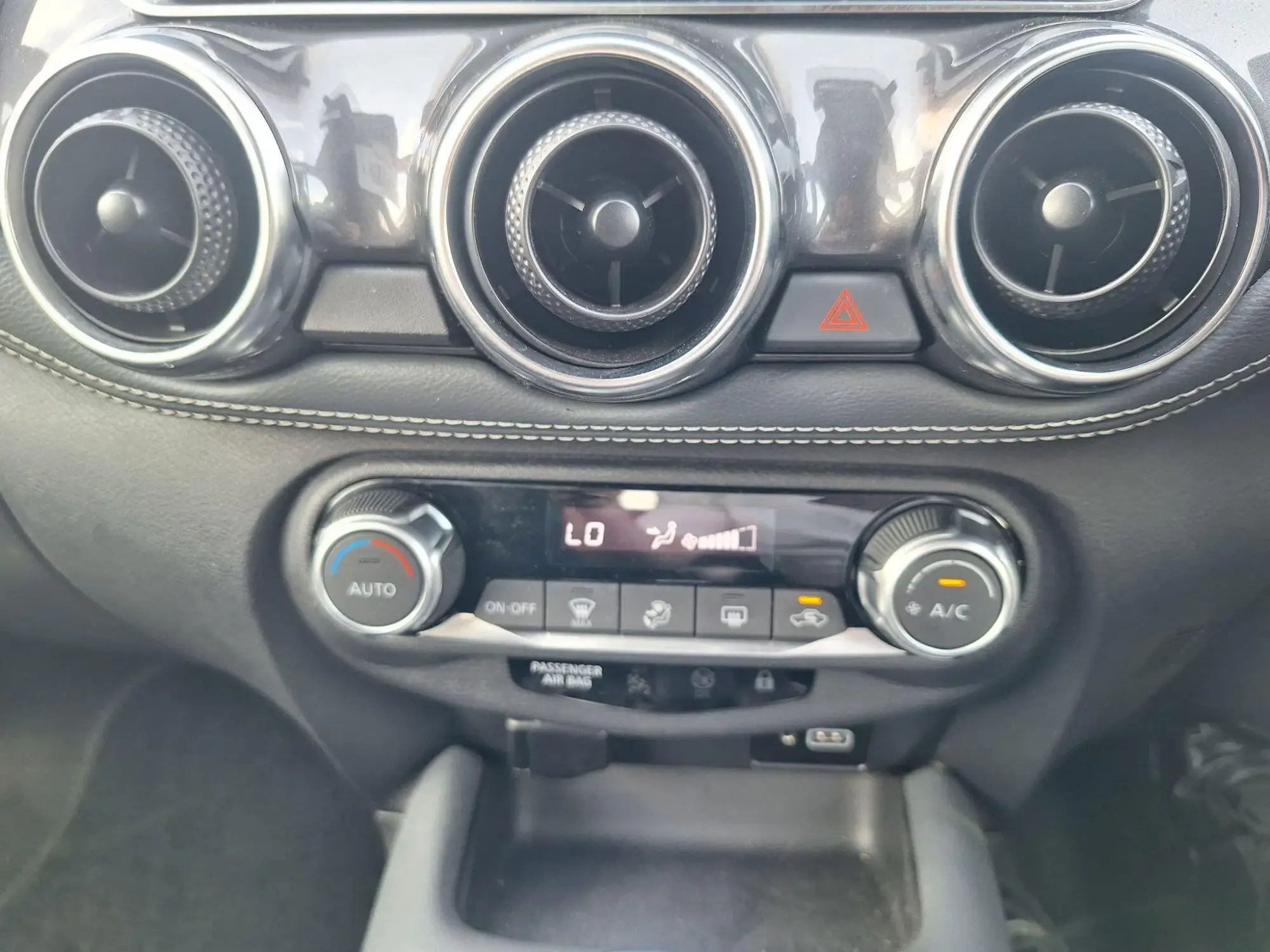 Nissan Juke Image 25 Nissan Juke Image 25