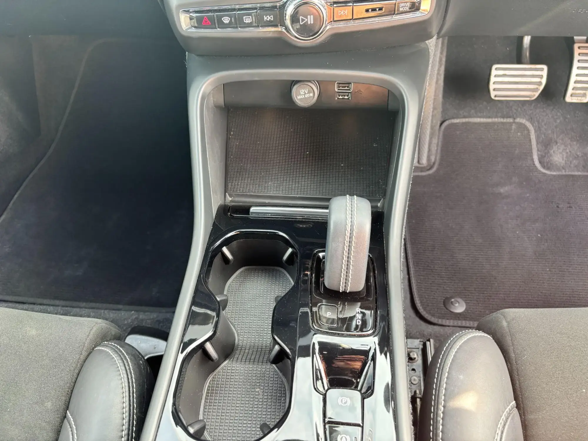 Volvo XC40 Recharge Image 9 Volvo XC40 Recharge Image 9