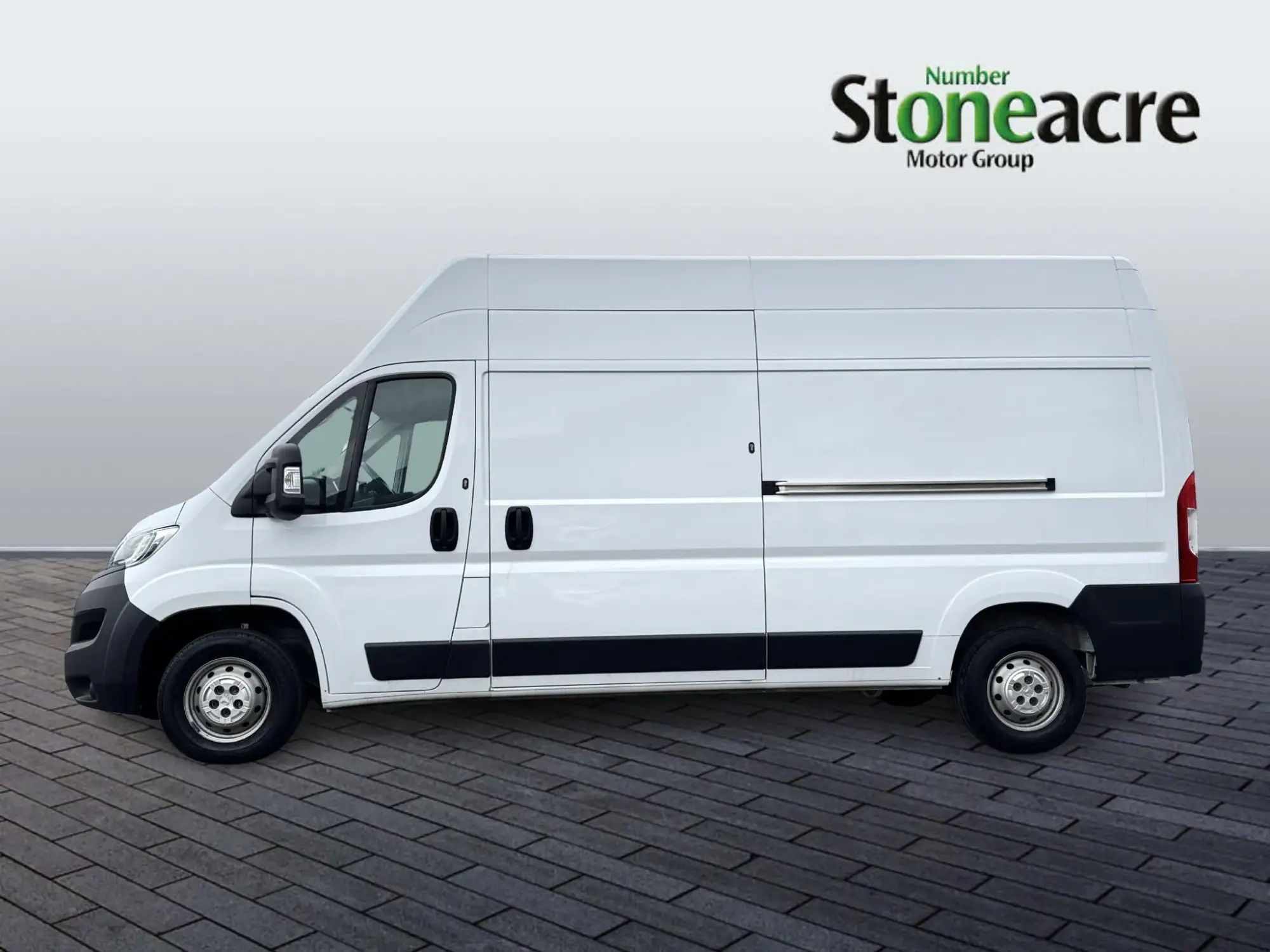 Vauxhall Movano Image 6 Vauxhall Movano Image 6