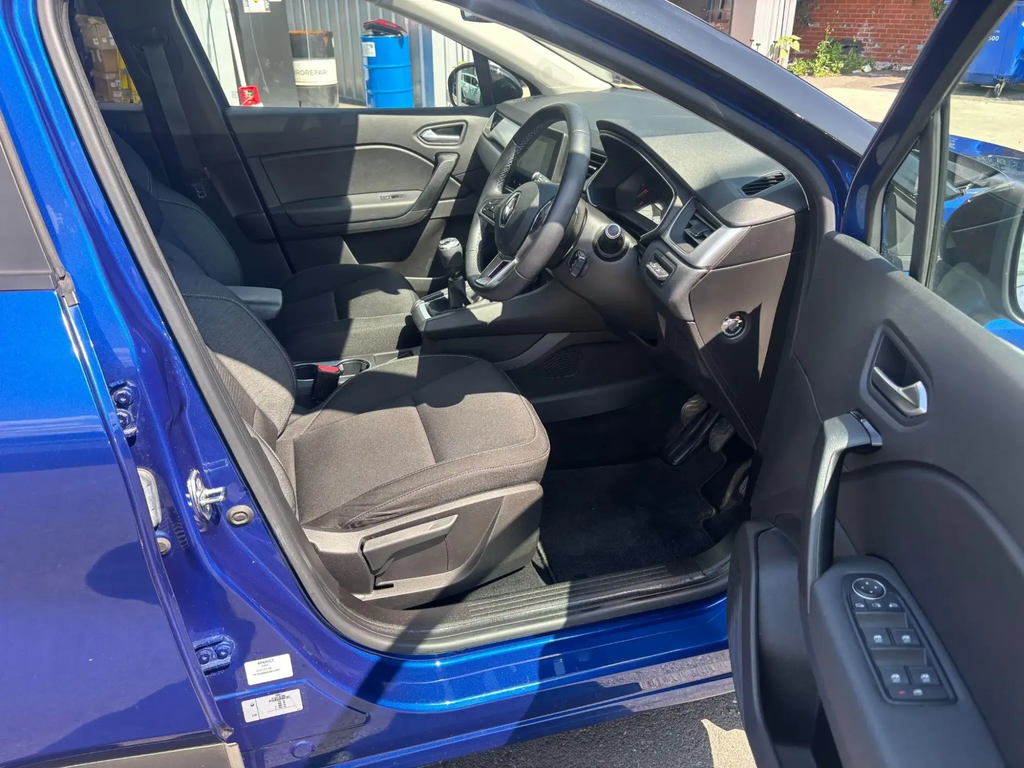 Renault Captur Image 12 Renault Captur Image 12
