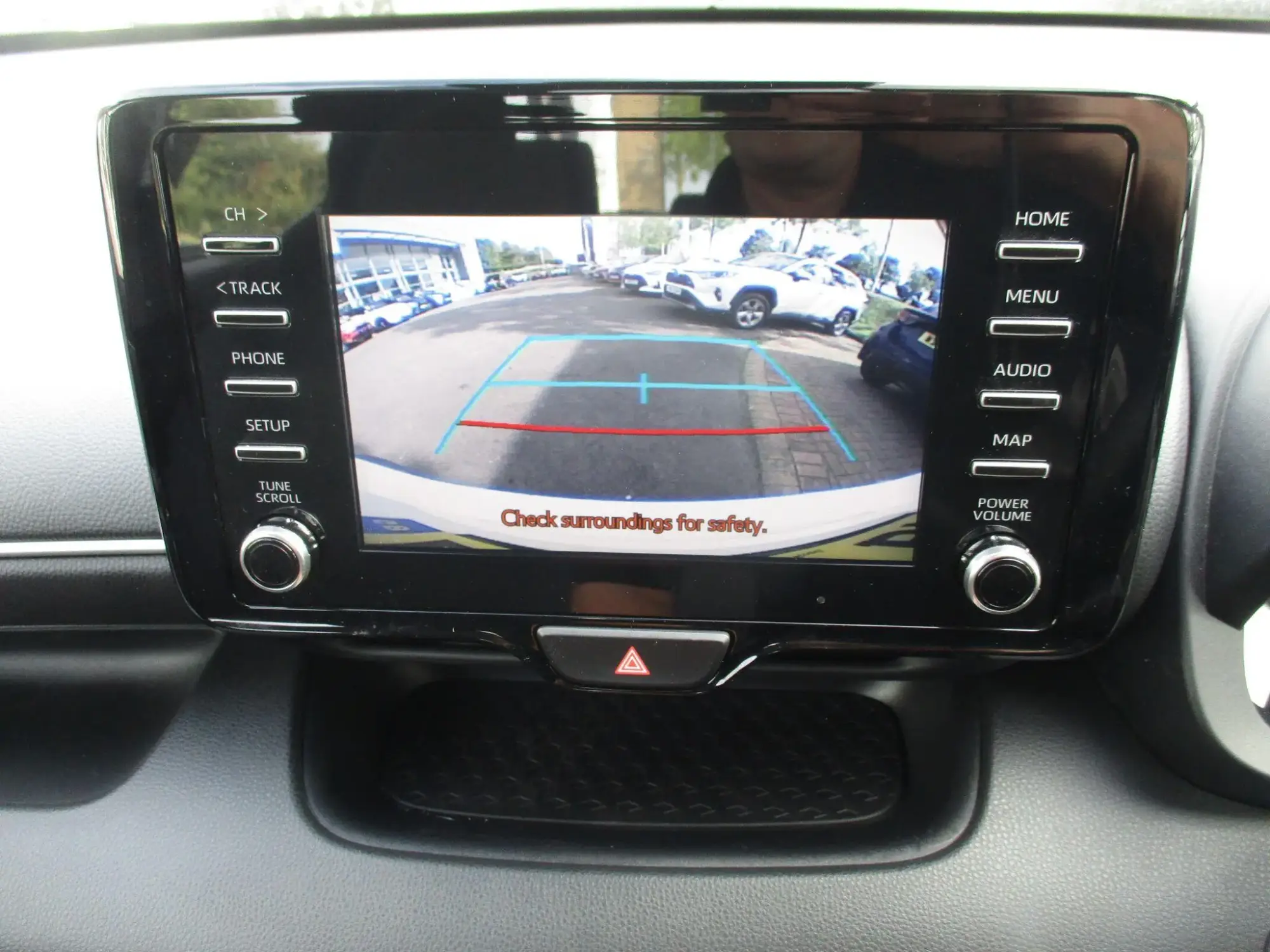 Toyota Yaris Image 19