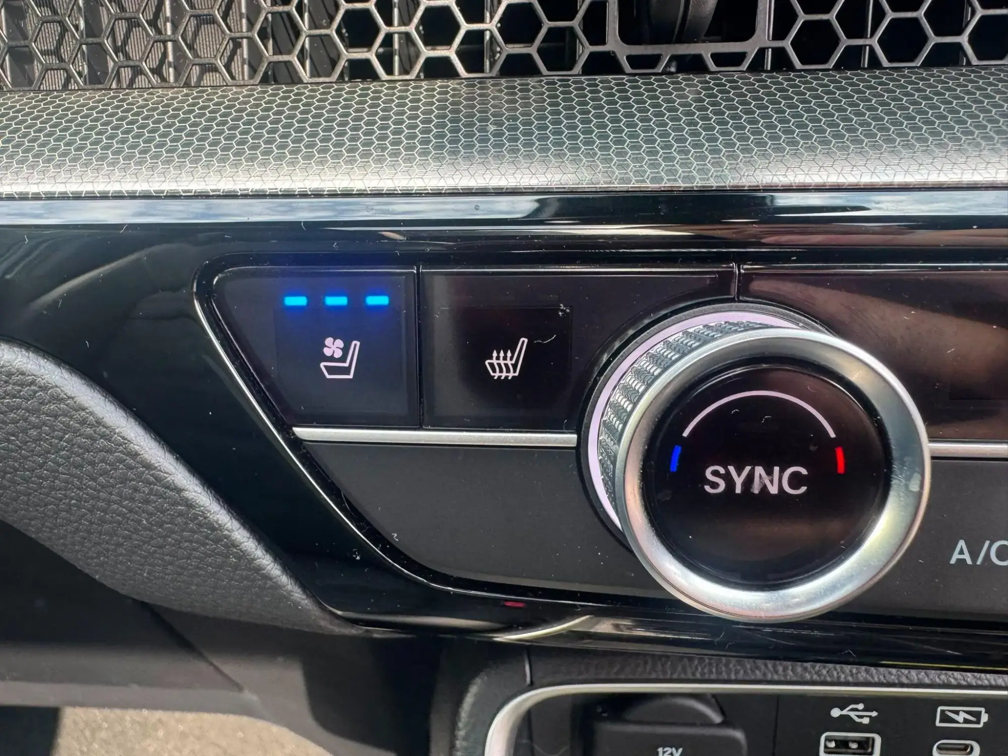 Honda CR-V Plug-in Hybrid Image 18 Honda CR-V Plug-in Hybrid Image 18
