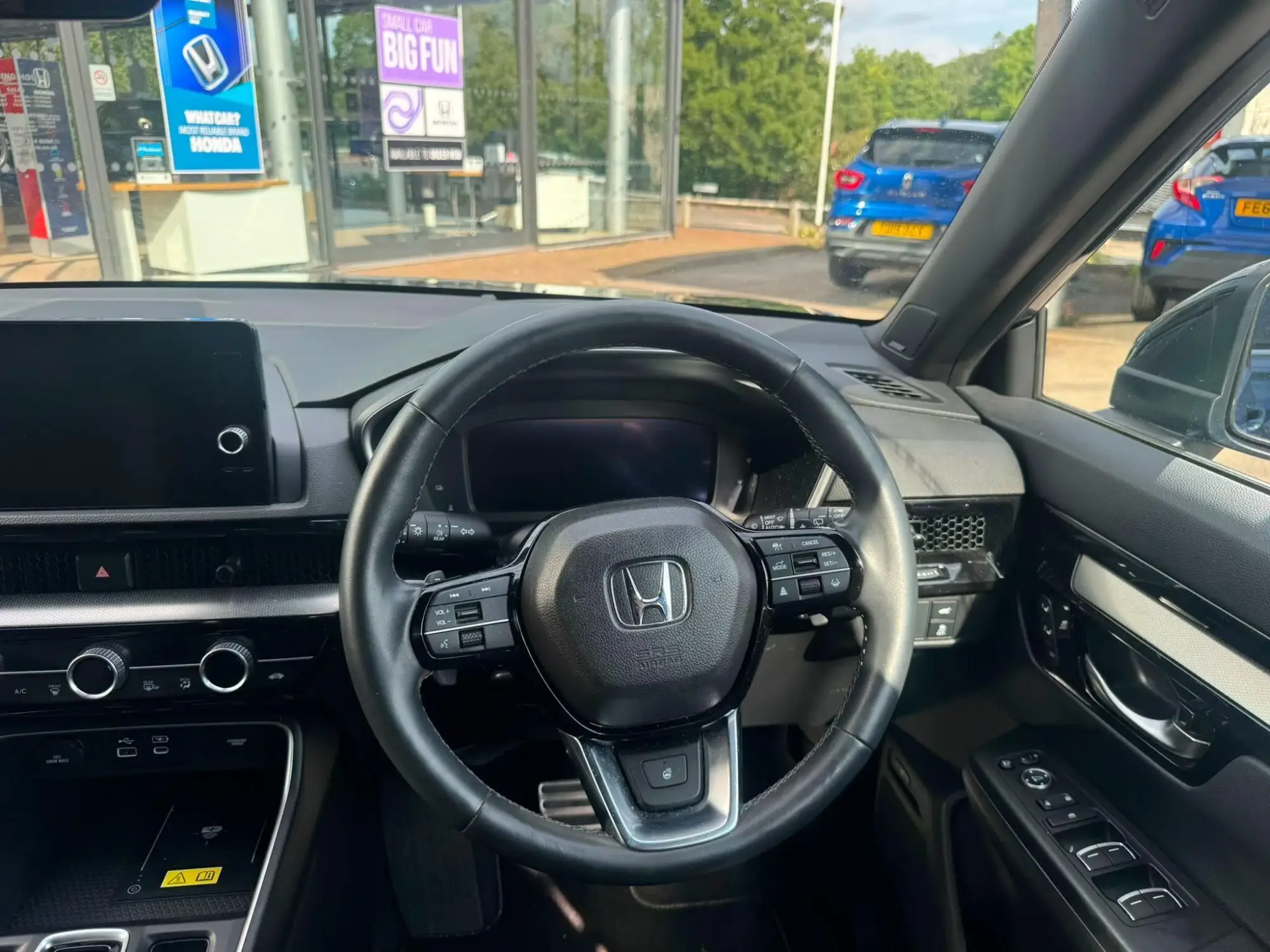Honda CR-V Plug-in Hybrid Image 27 Honda CR-V Plug-in Hybrid Image 27