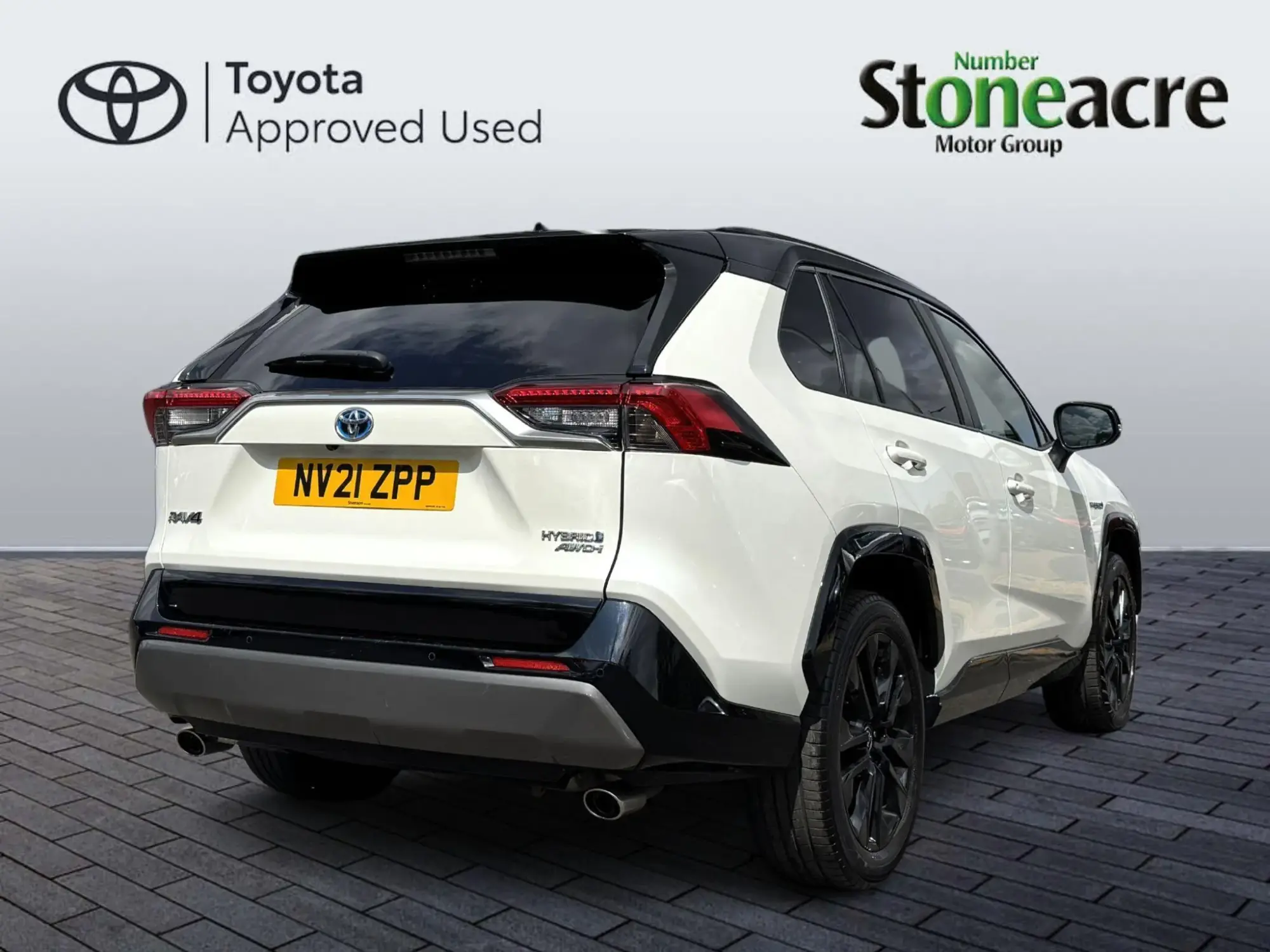 Toyota RAV4 2.5 VVT-i Hybrid Dynamic 5dr CVT NV21ZPP Image 3