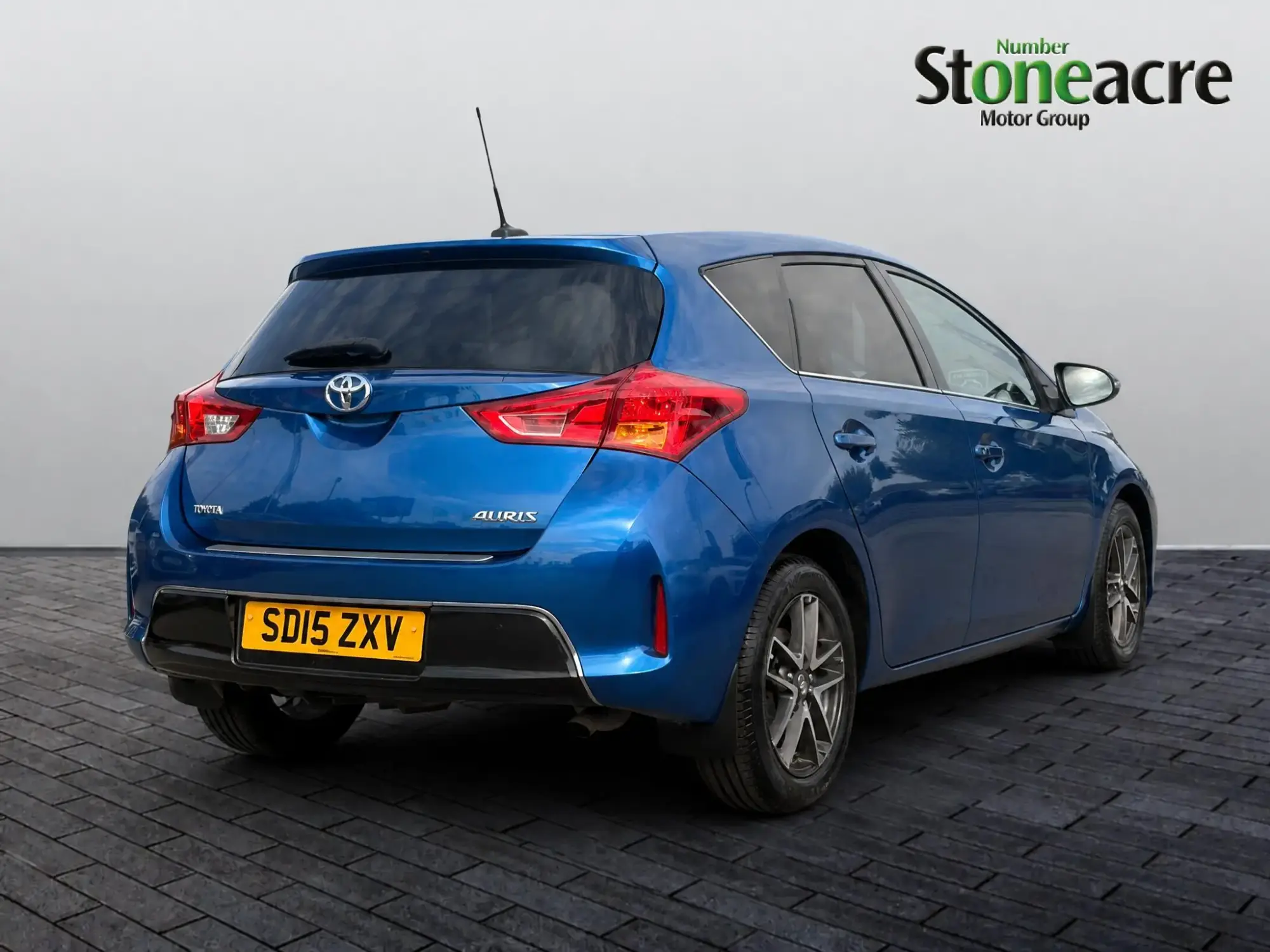 Toyota Auris Image 8