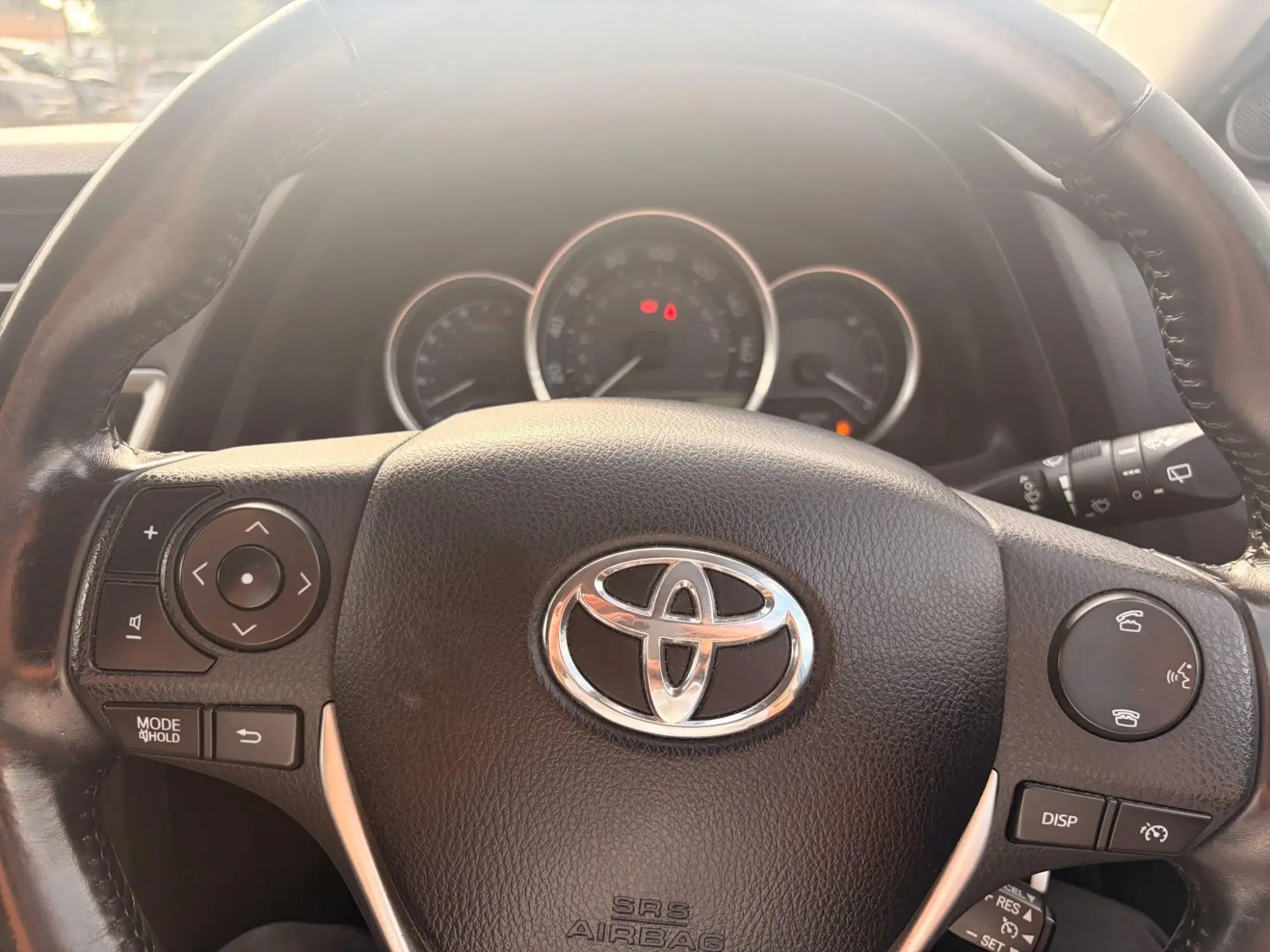 Toyota Auris Image 18