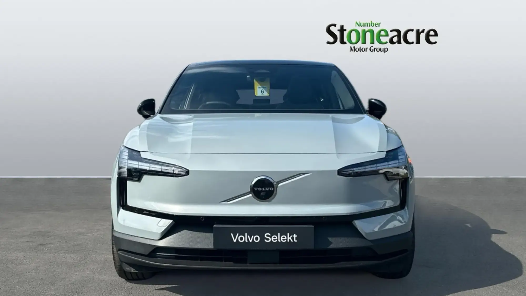 Volvo EX30 Image 8