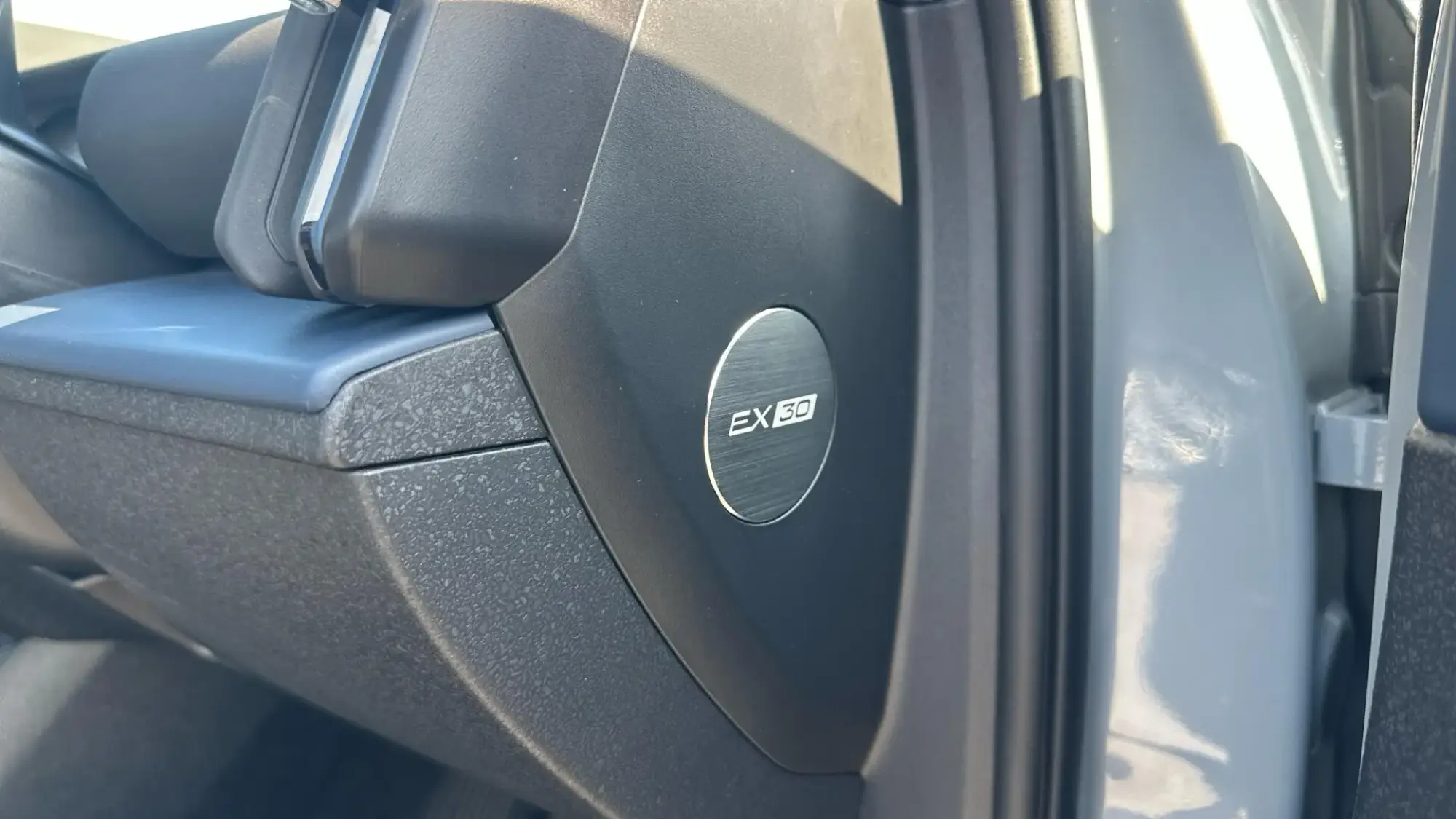 Volvo EX30 Image 34