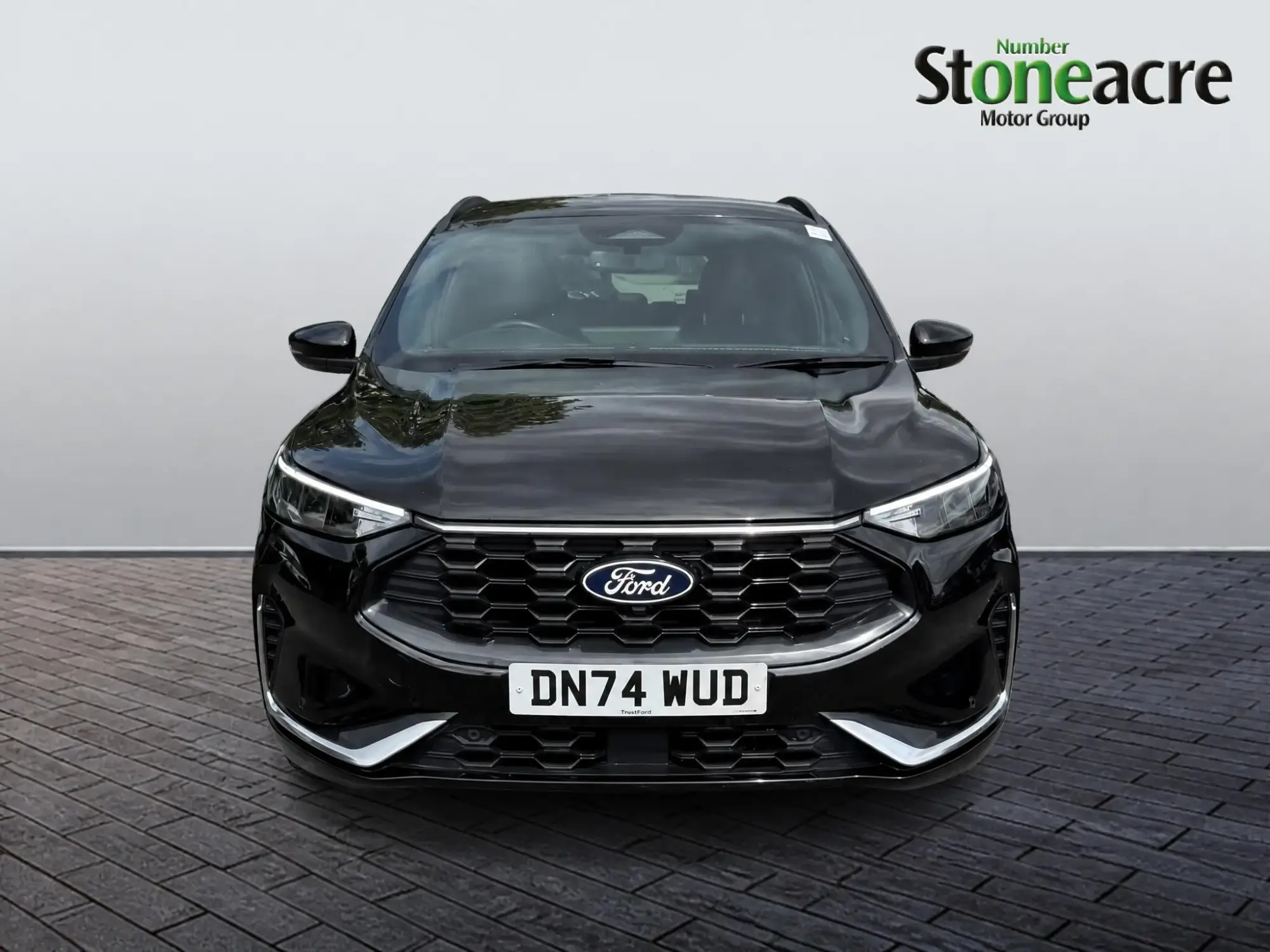 Ford Kuga Hybrid Image 4