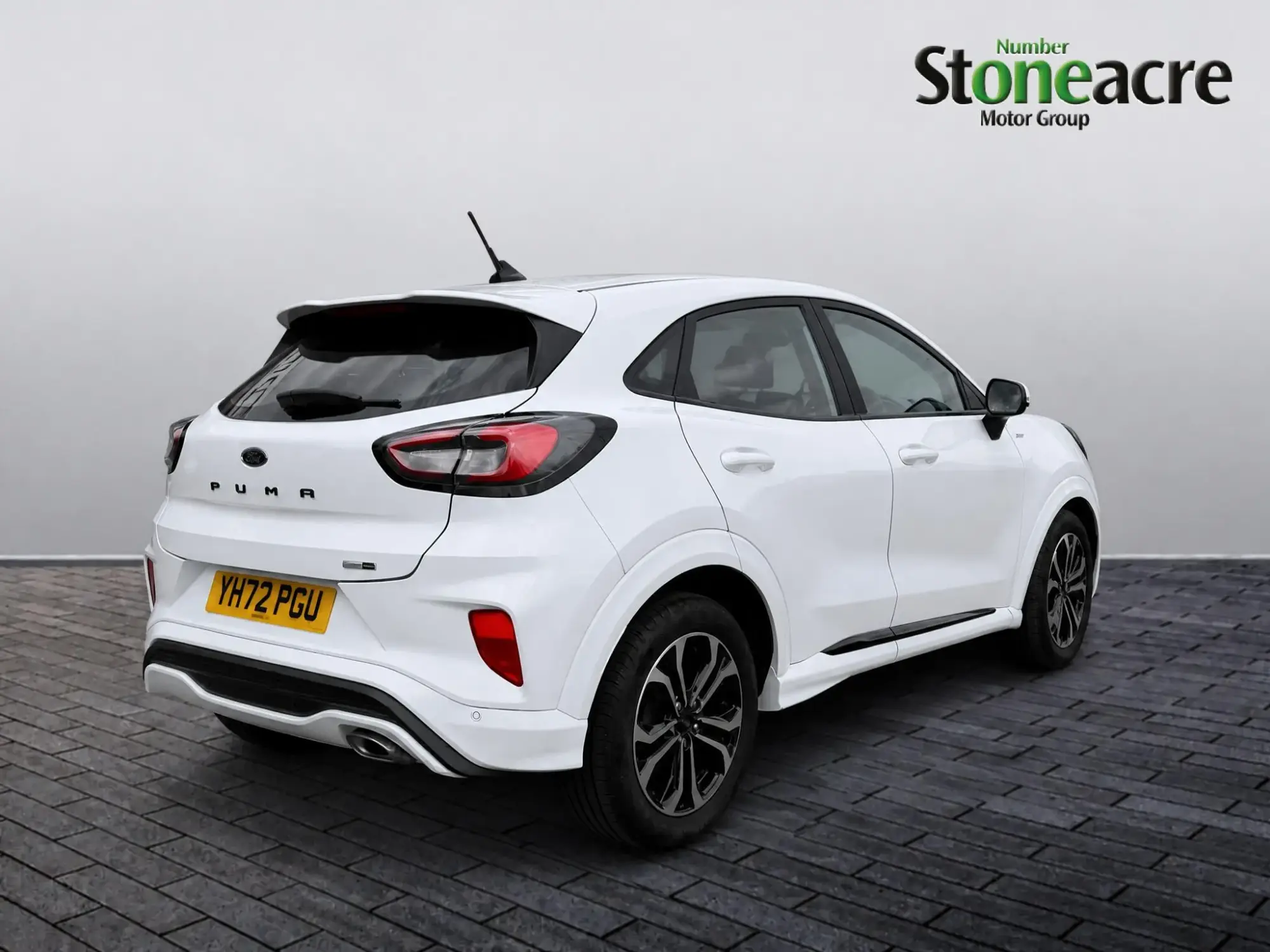 Ford Puma 1.0 EcoBoost Hybrid mHEV ST-Line 5dr YH72PGU Image 3