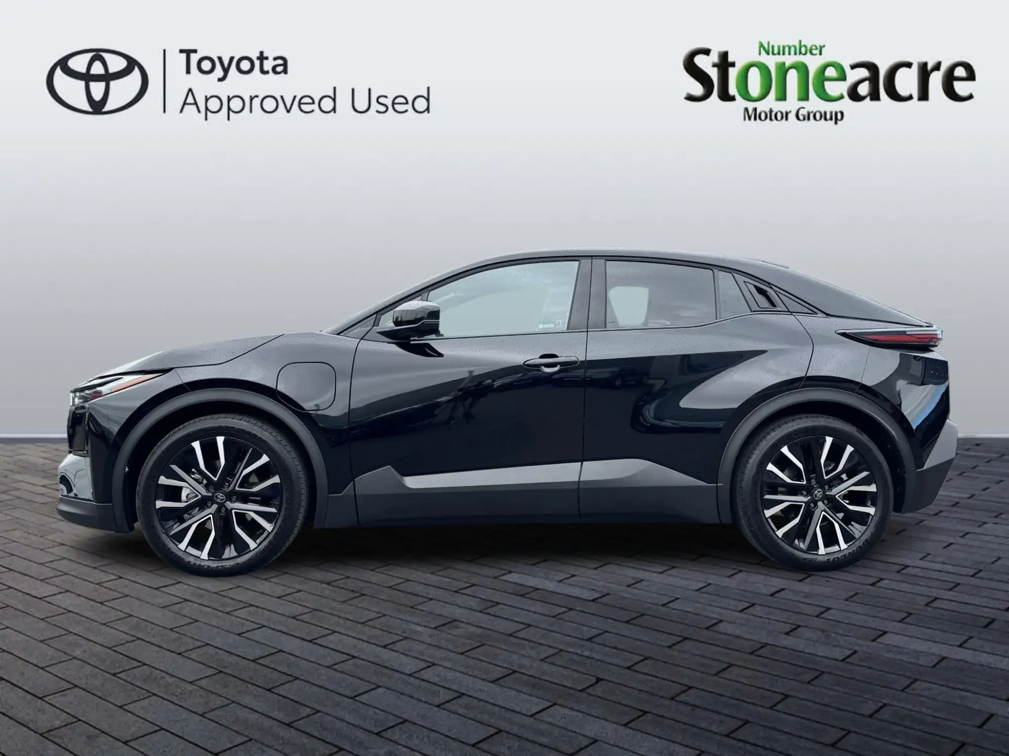 Toyota C-HR+ Image 6 Toyota C-HR+ Image 6