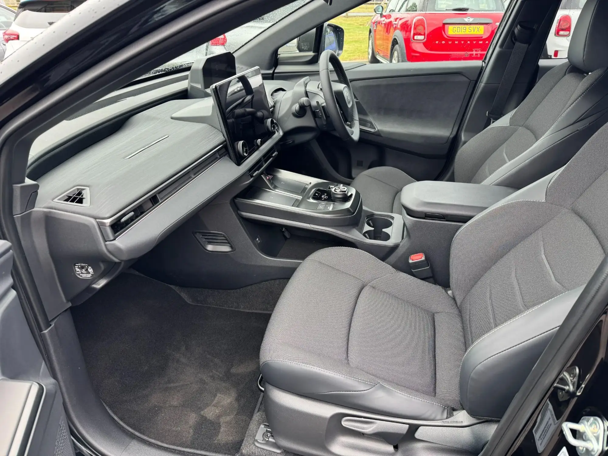 Toyota C-HR+ Image 14 Toyota C-HR+ Image 14