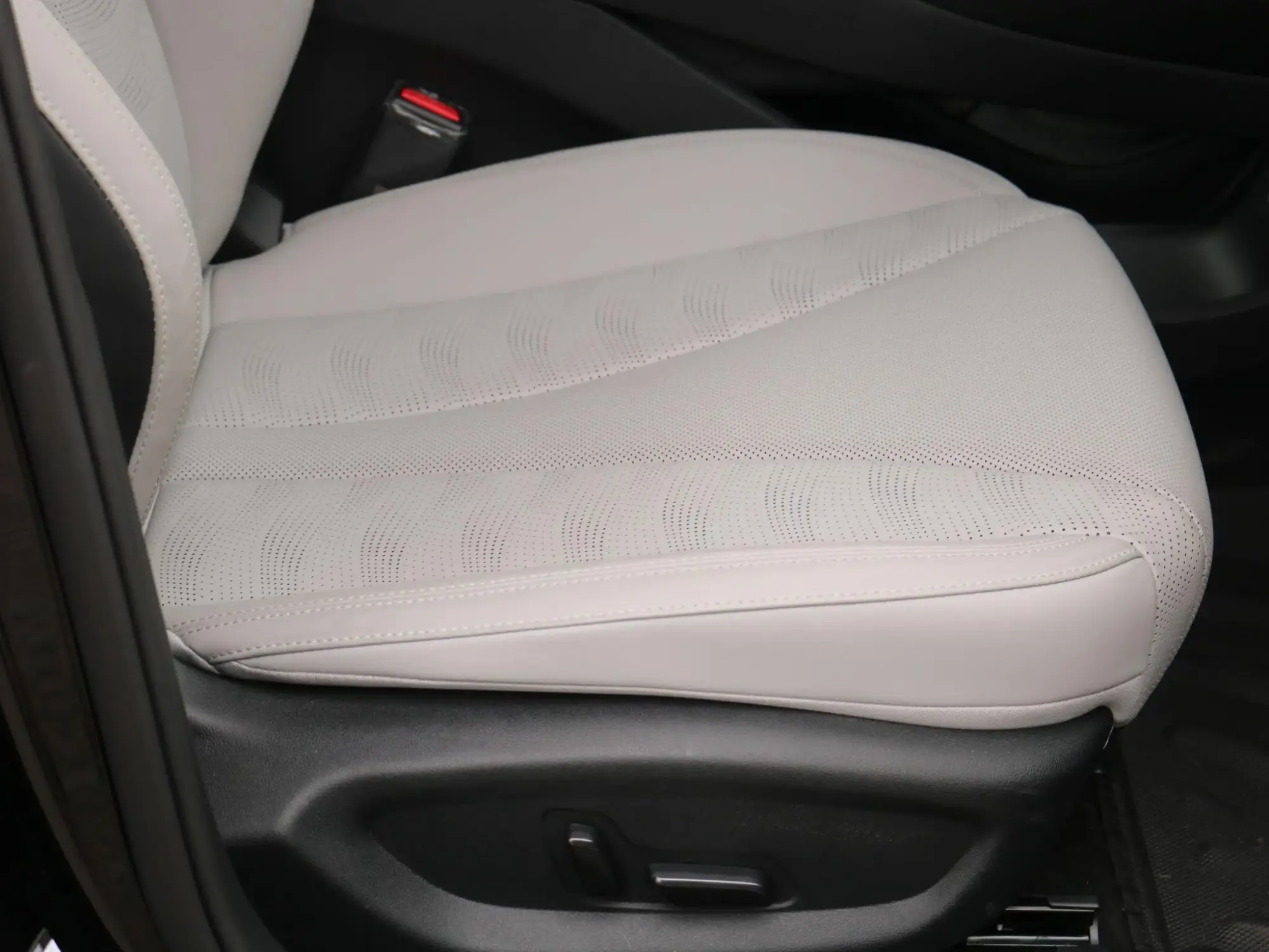 BYD Seal 6 Image 27 BYD Seal 6 Image 27