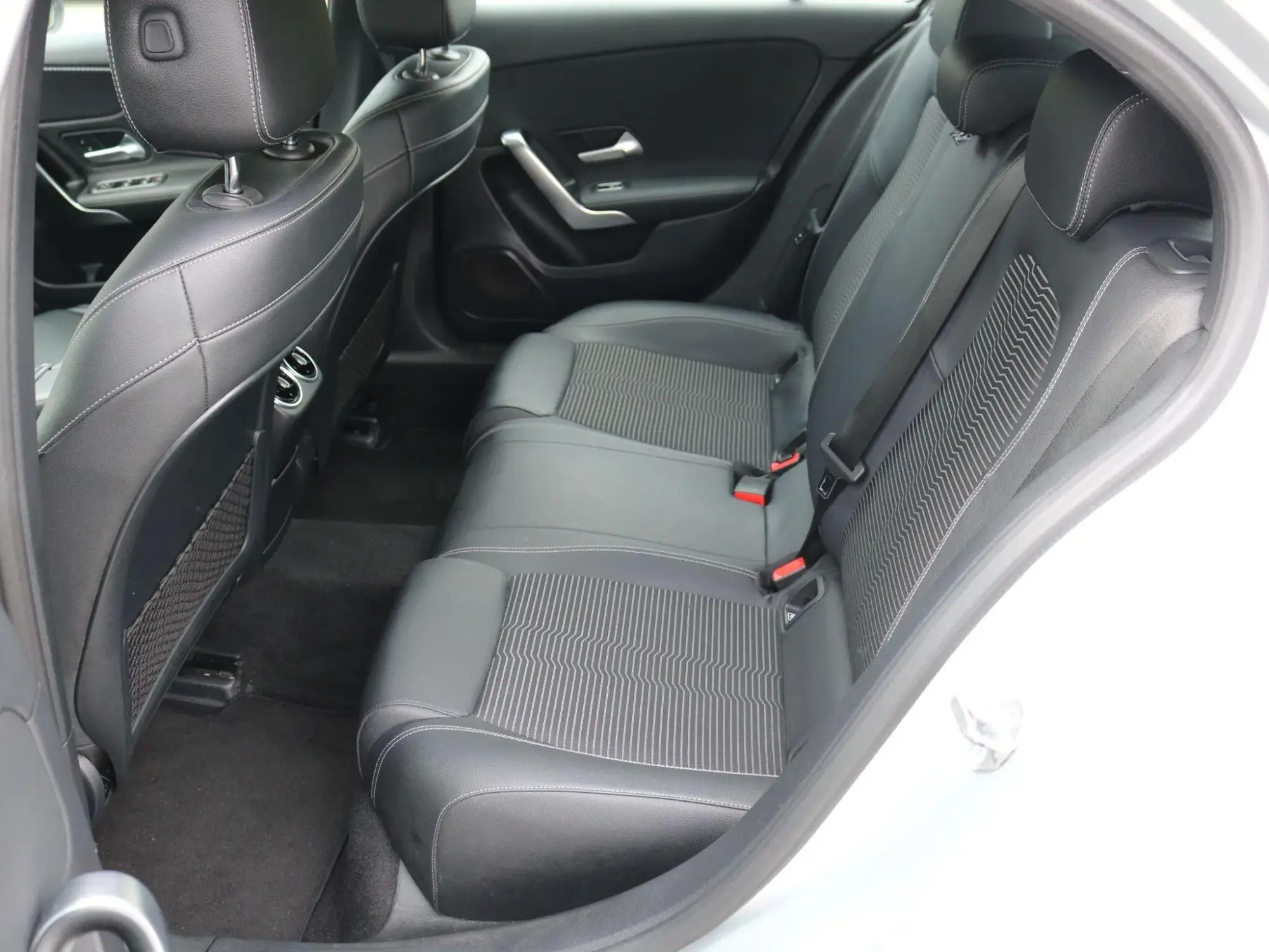 Mercedes-Benz A-Class Image 26 Mercedes-Benz A-Class Image 26