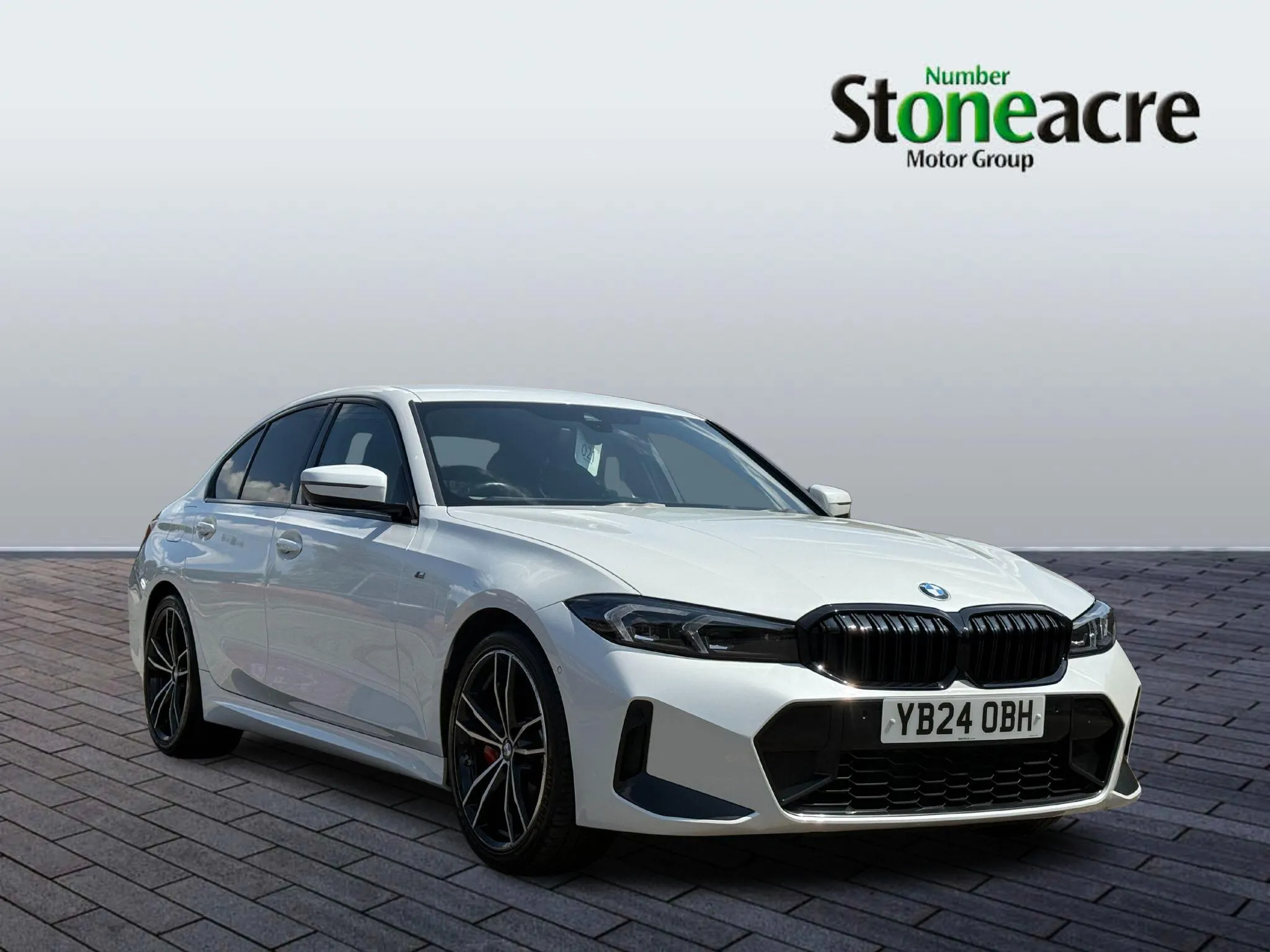 BMW 3 Series listing photo