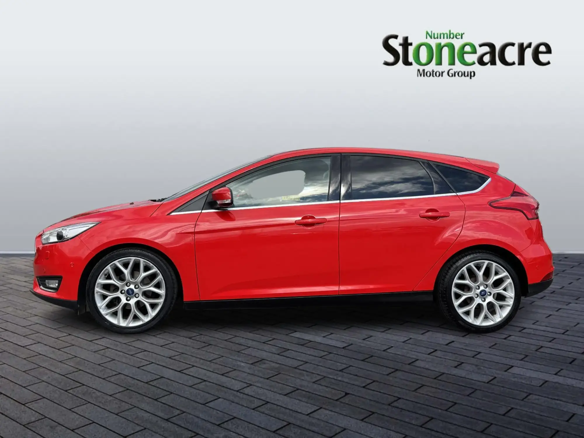 Ford Focus Image 6