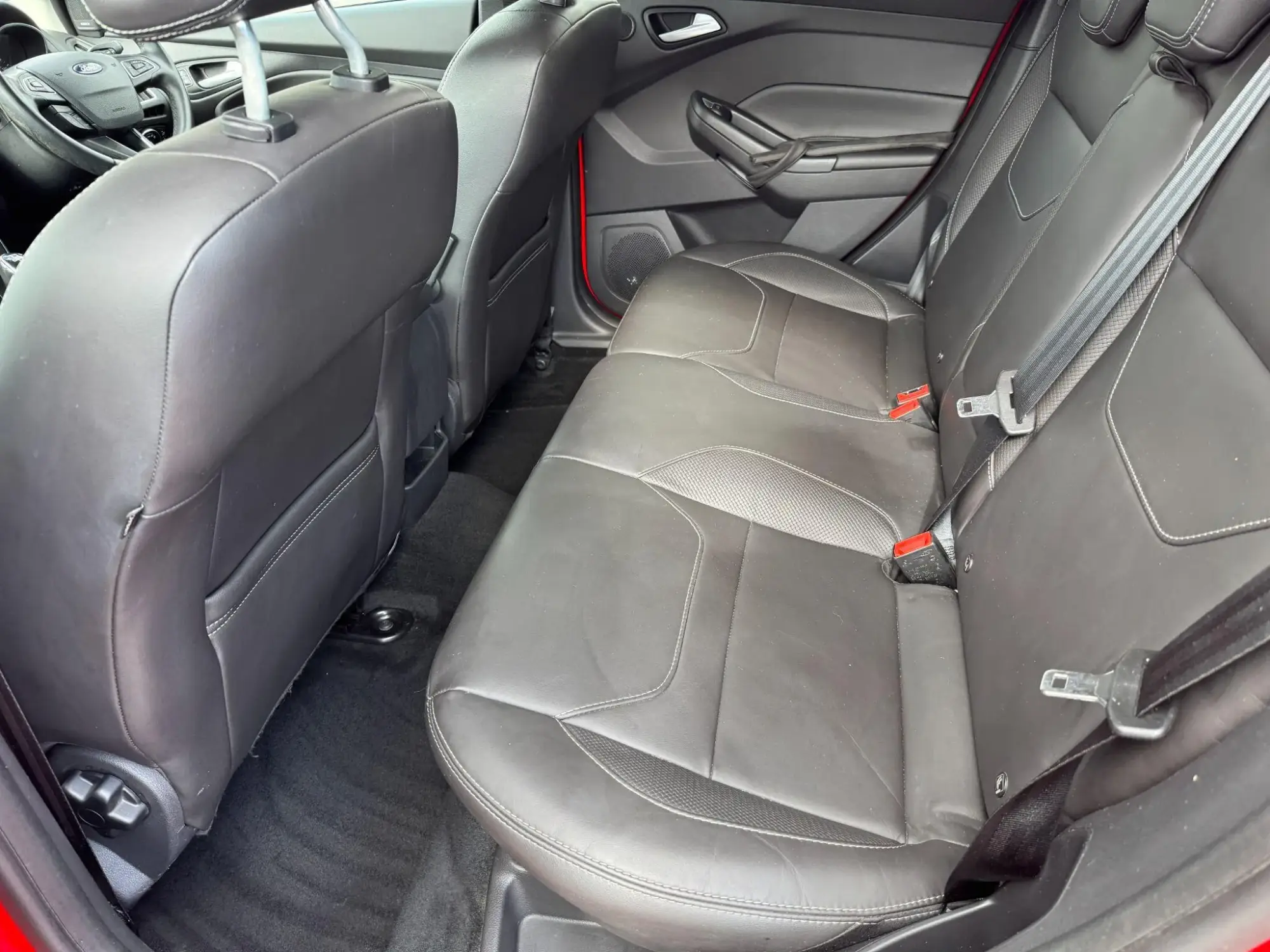 Ford Focus Image 13