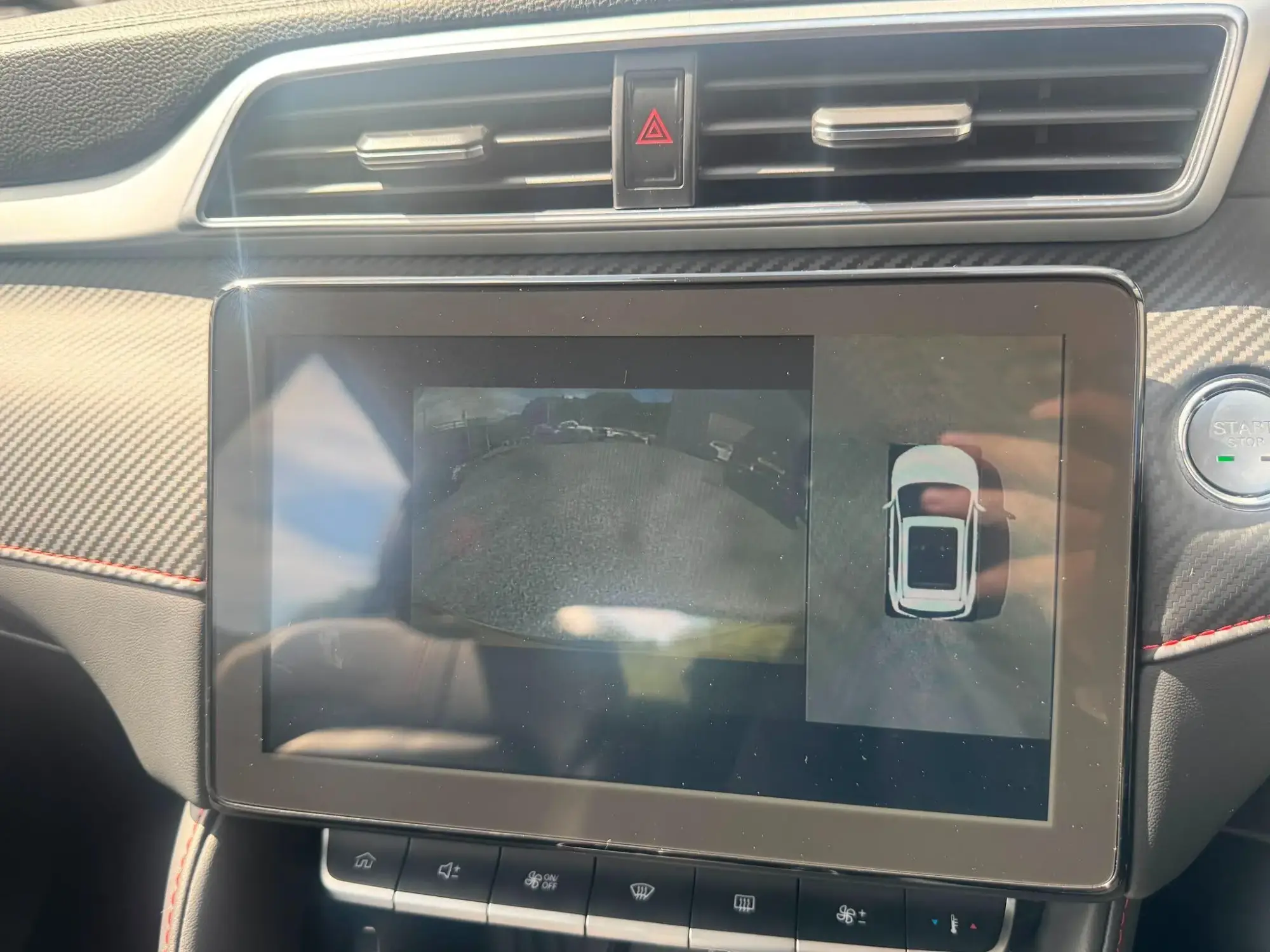 MG ZS Image 16