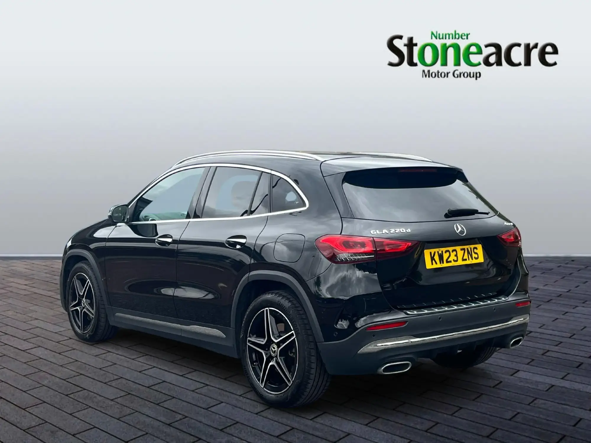 Mercedes-Benz GLA Image 4 Mercedes-Benz GLA Image 4