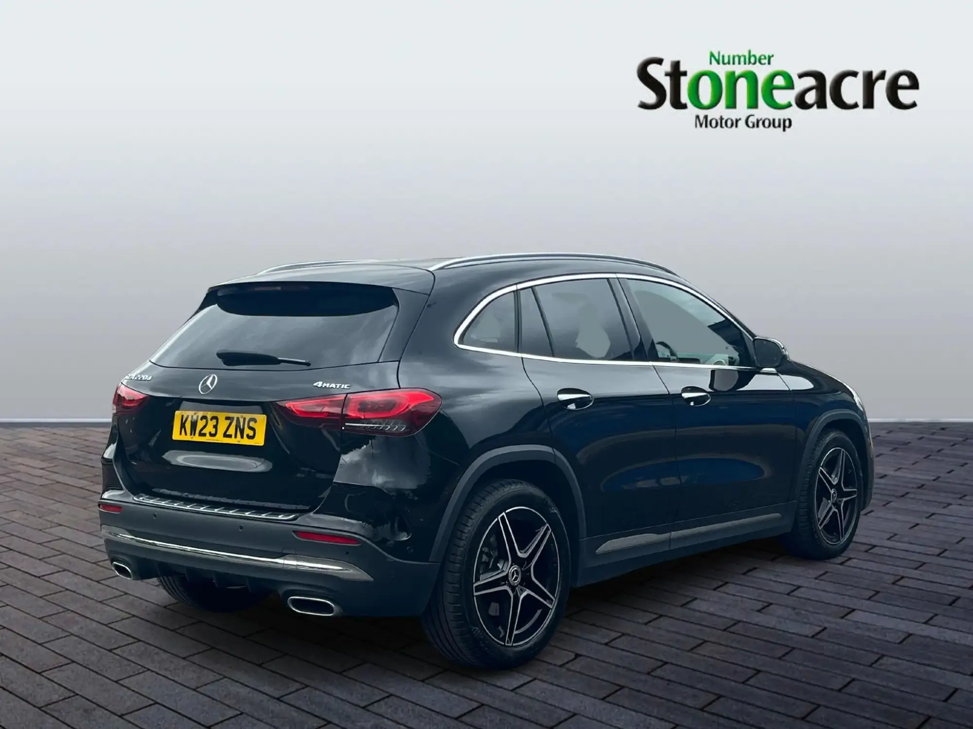 Mercedes-Benz GLA Image 8 Mercedes-Benz GLA Image 8