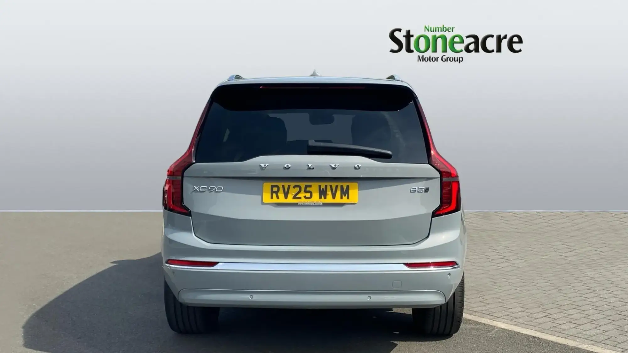 Volvo XC90 Image 6