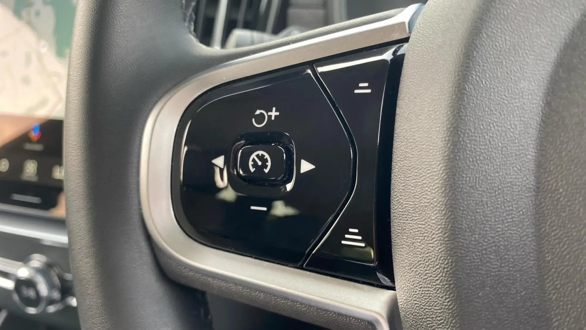 Volvo XC90 Image 16