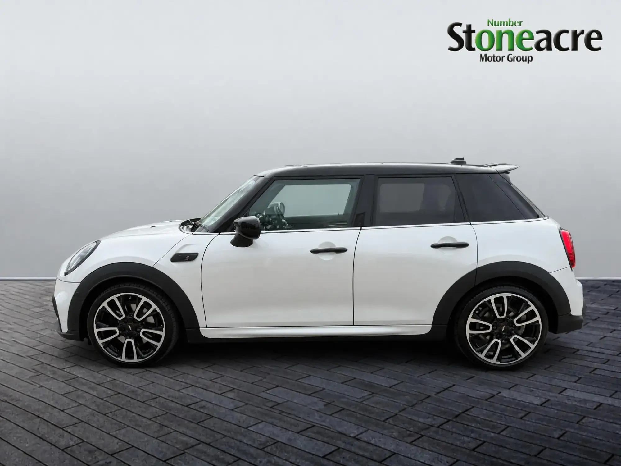 MINI Hatch Image 6 MINI Hatch Image 6