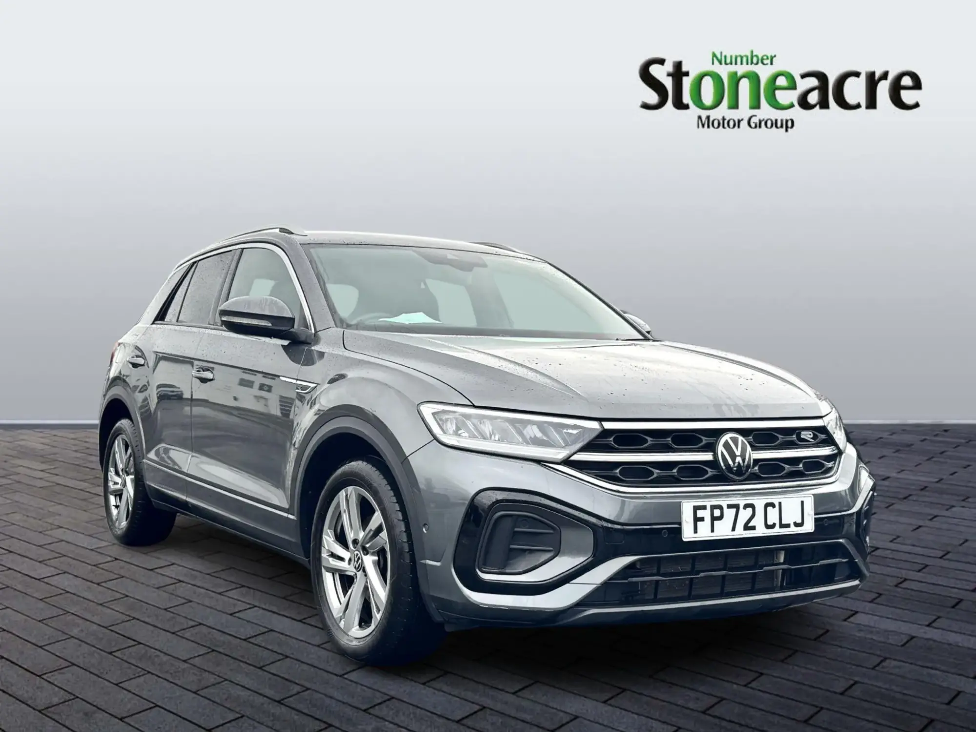 Volkswagen T-Roc 1.5 TSI R-Line Euro 6 (s/s) 5dr FP72CLJ Image 1