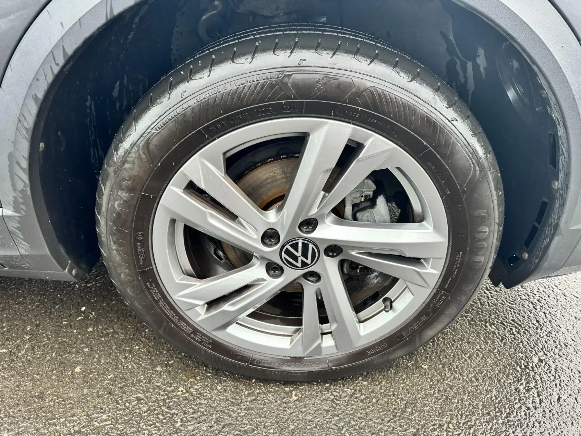 Volkswagen T-Roc Image 9