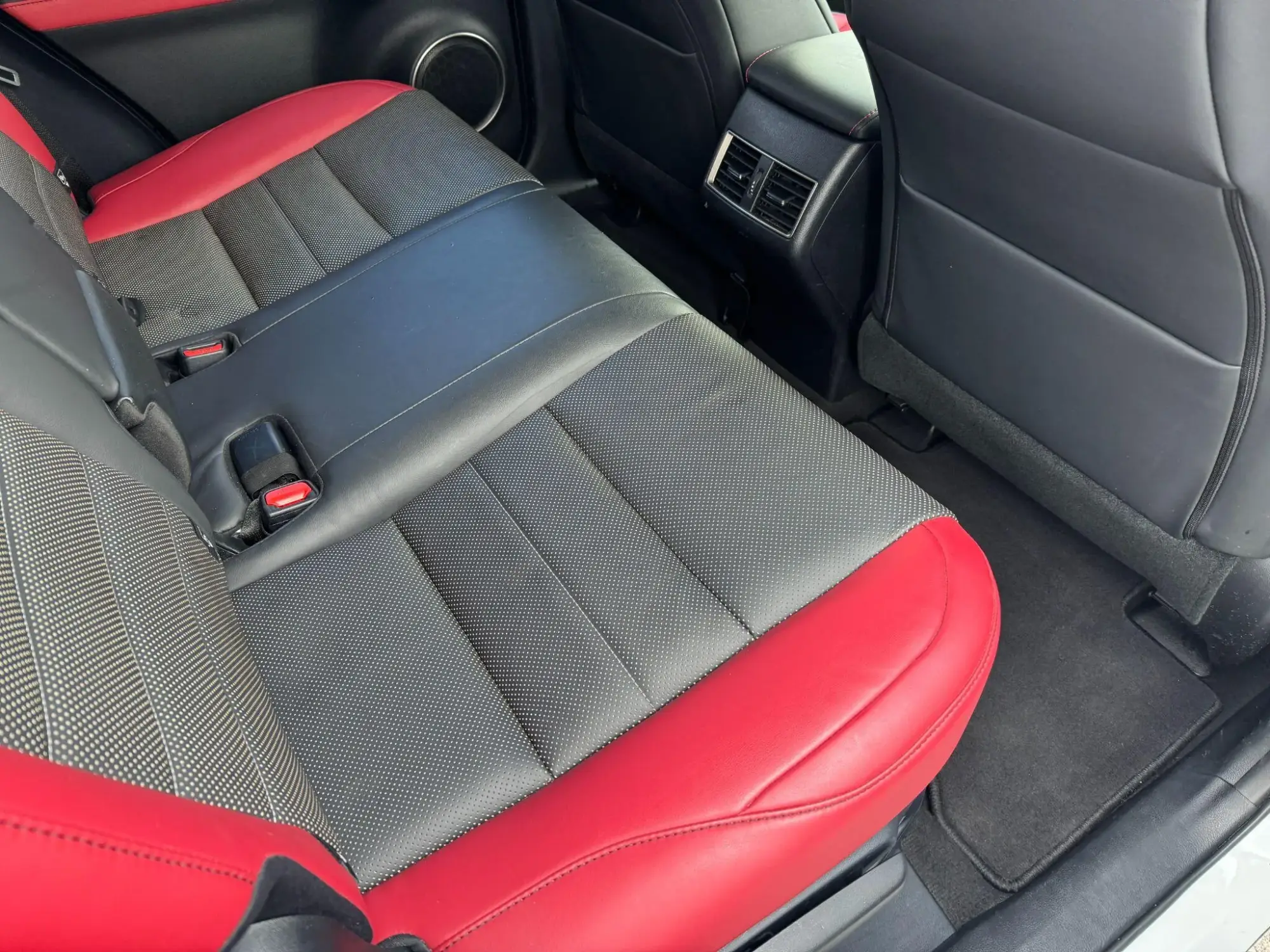 Lexus NX Self-Charging Hybrid Image 12 Lexus NX Self-Charging Hybrid Image 12