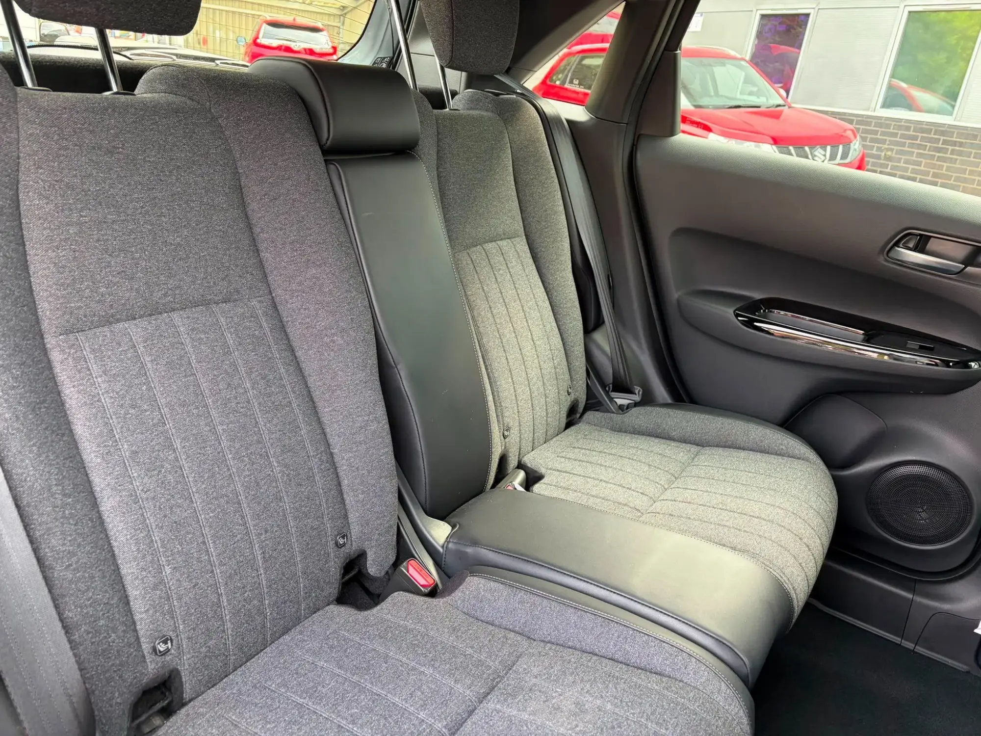 Honda Jazz Hybrid Image 13 Honda Jazz Hybrid Image 13