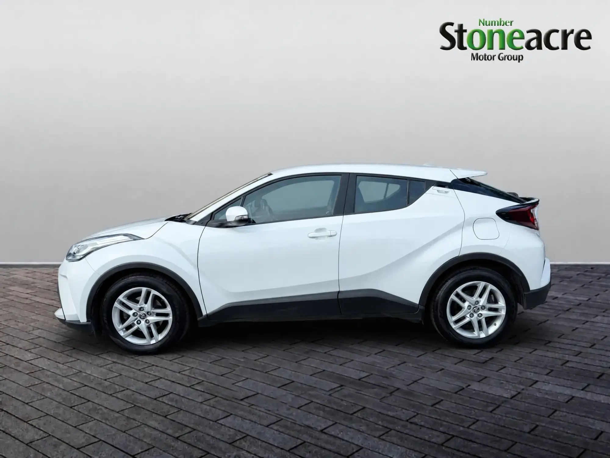 Toyota C-HR Self-Charging Hybrid Image 6 Toyota C-HR Self-Charging Hybrid Image 6