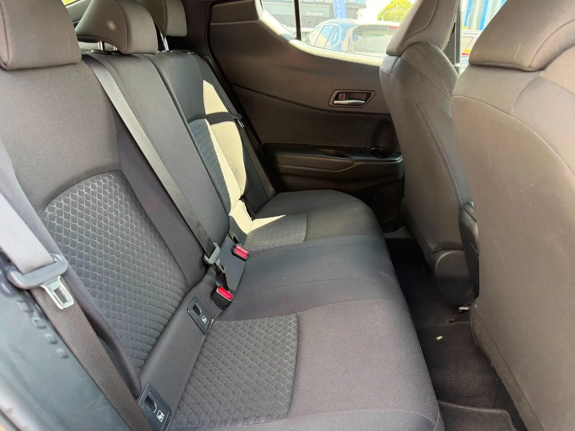 Toyota C-HR Self-Charging Hybrid Image 13 Toyota C-HR Self-Charging Hybrid Image 13