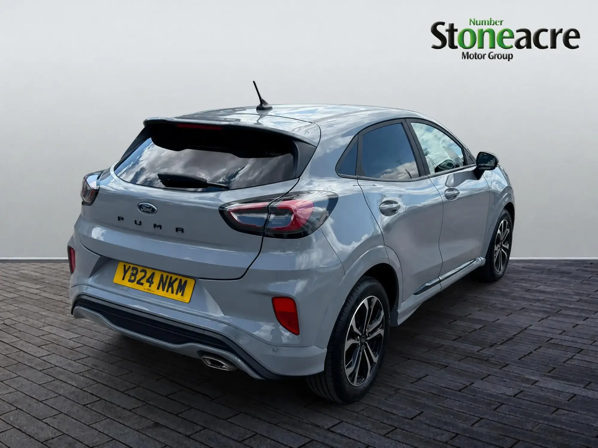 Ford Puma 1.0 EcoBoost Hybrid mHEV ST-Line 5dr YB24NKM Image 3