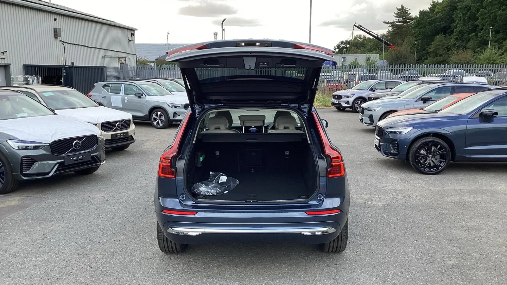 Volvo XC60 Image 13