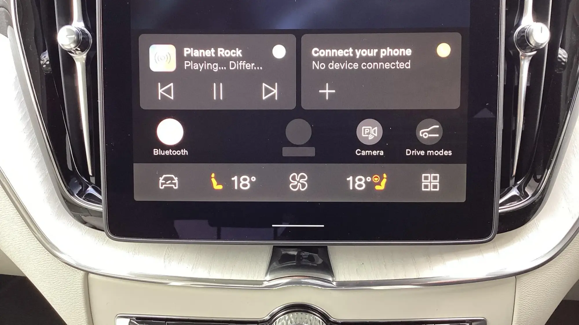 Volvo XC60 Image 21