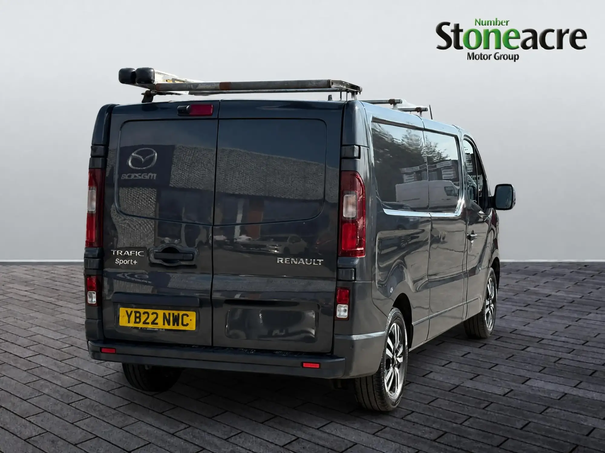 Renault Trafic Image 8 Renault Trafic Image 8