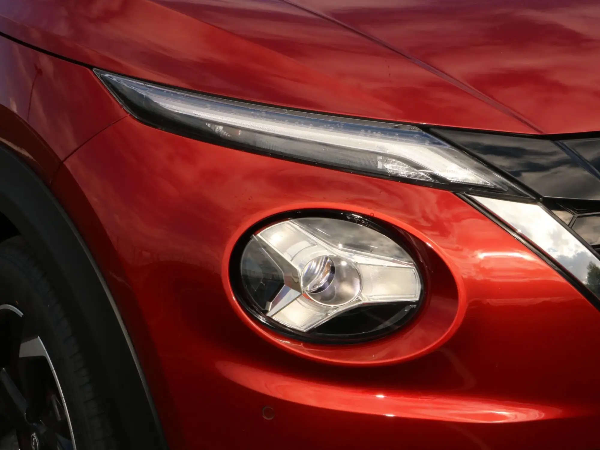 Nissan Juke Hybrid Image 7 Nissan Juke Hybrid Image 7