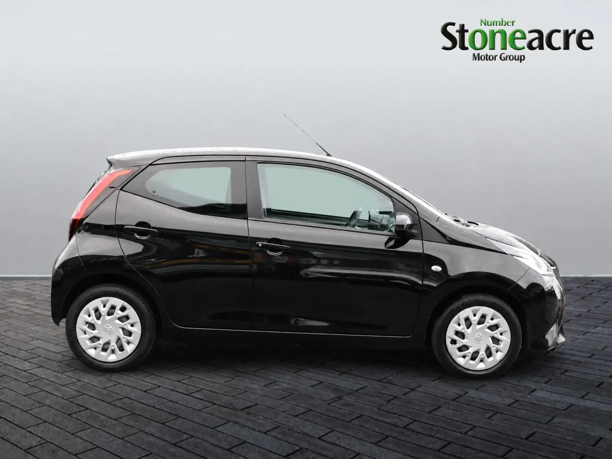 Toyota Aygo Image 2