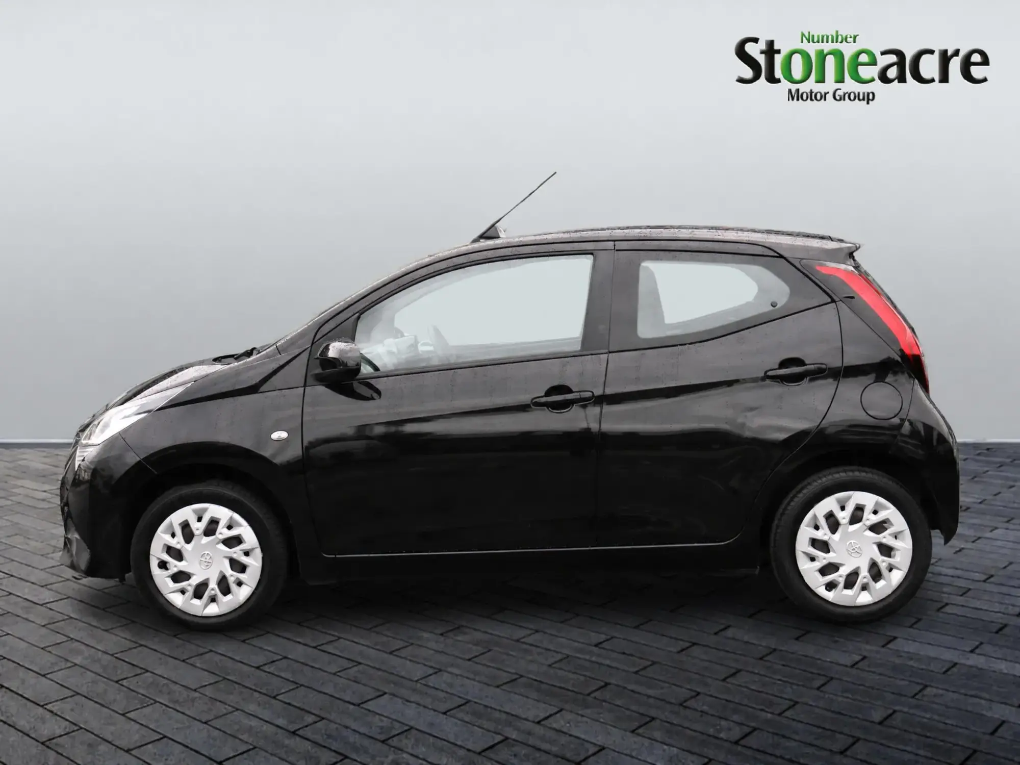 Toyota Aygo Image 6