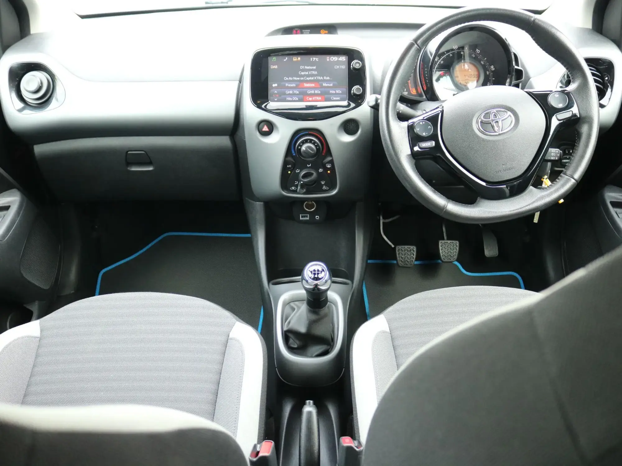 Toyota Aygo Image 13
